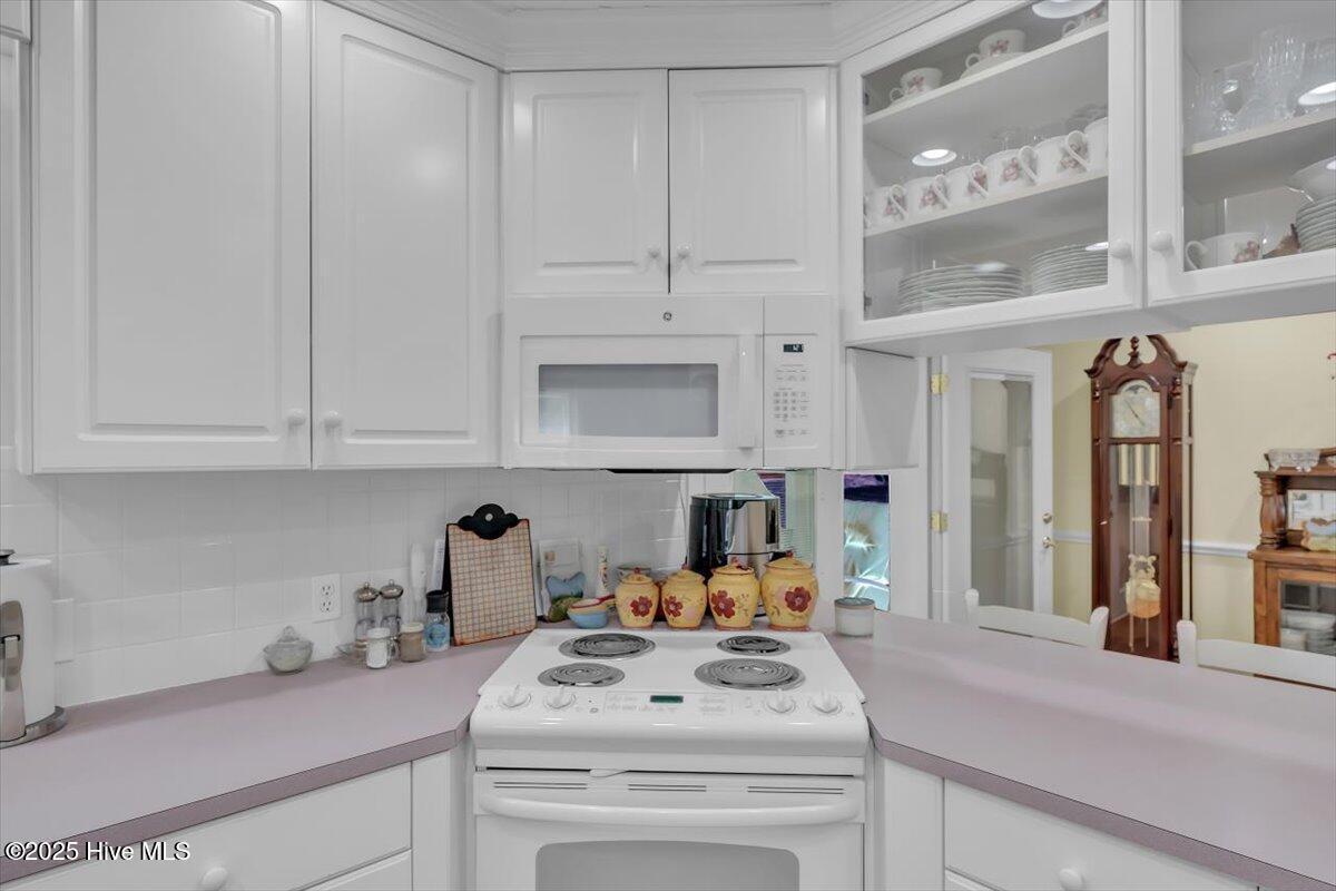 100542832 | Photo 22