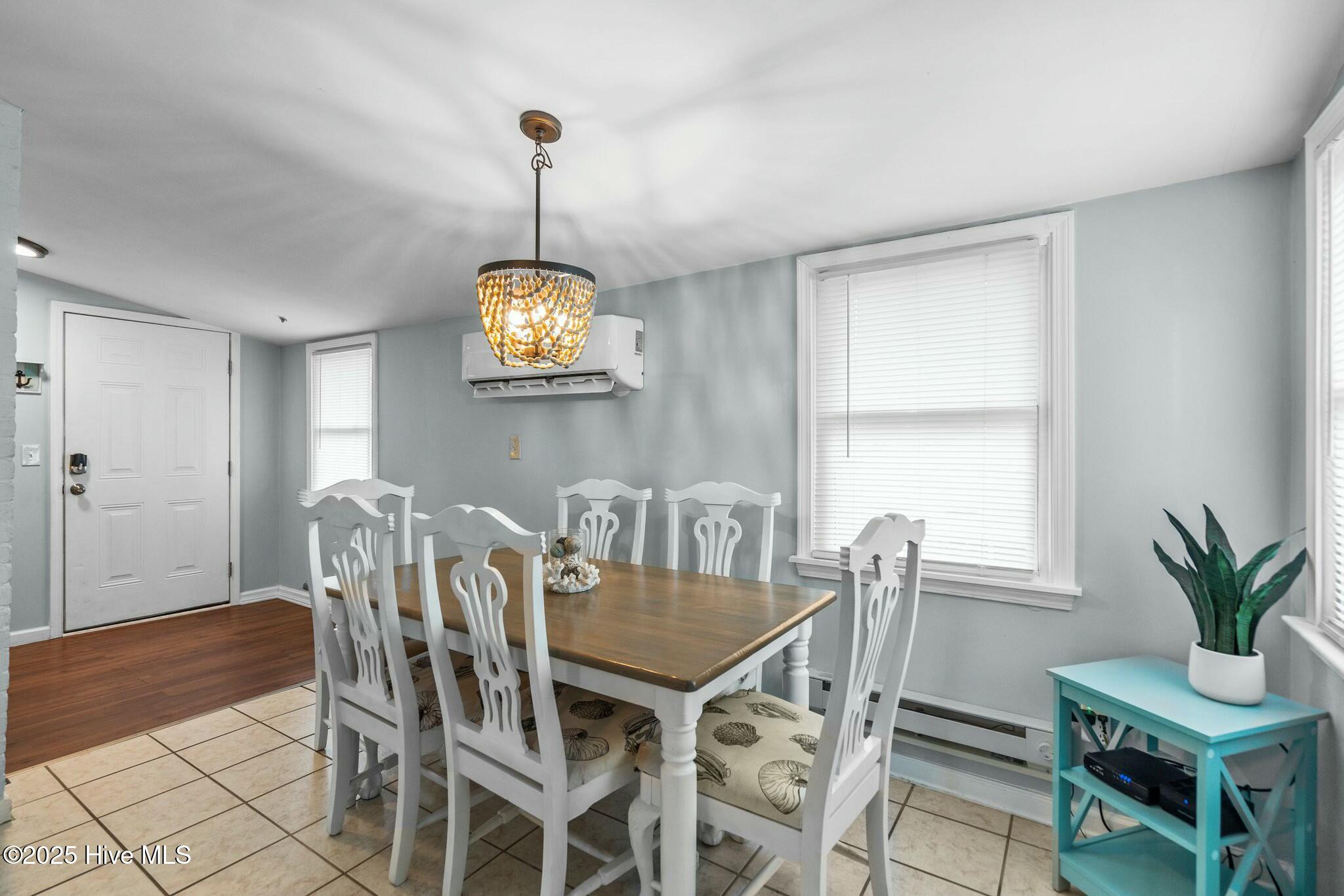 100503107 | Photo 25