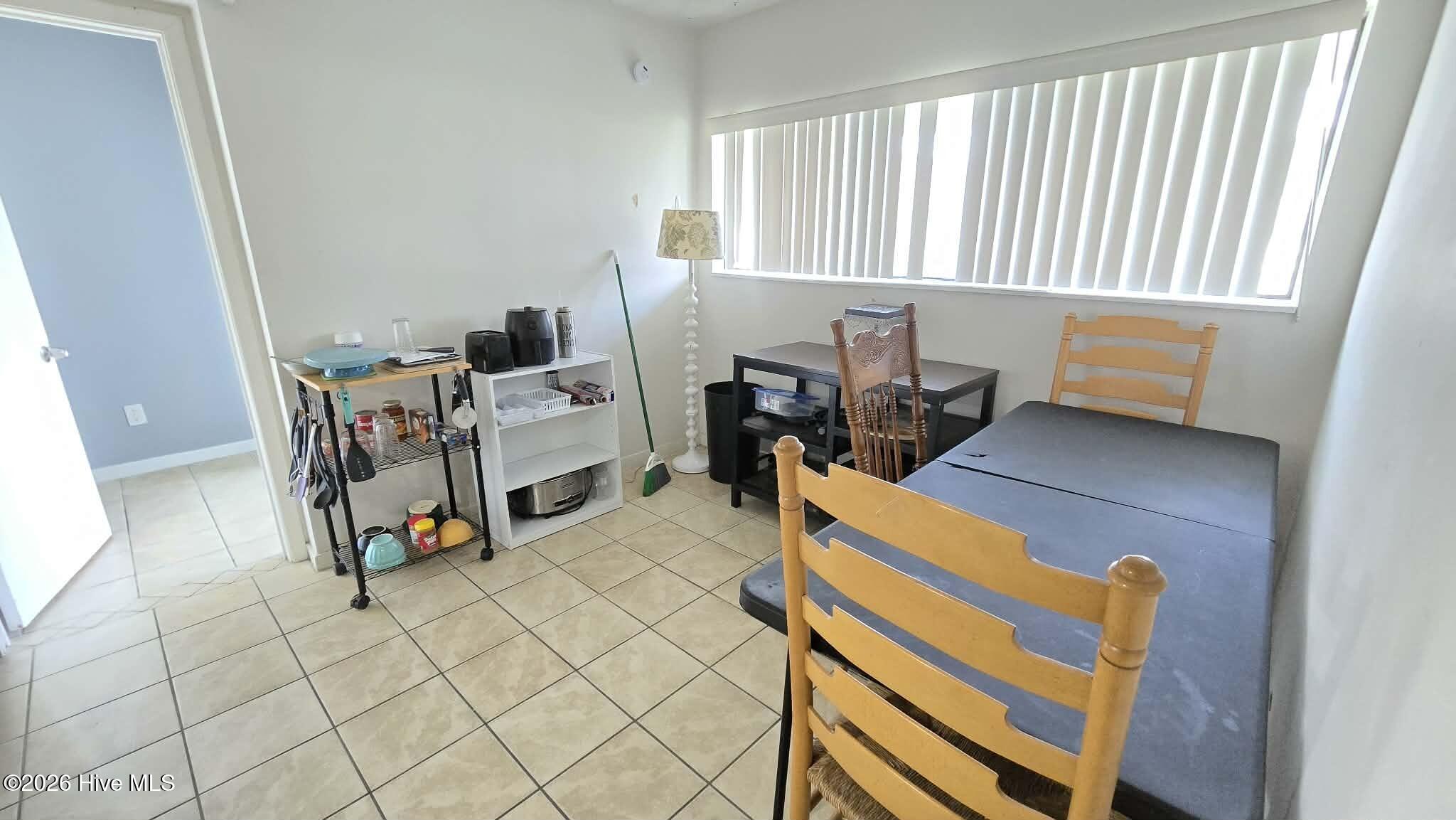 100524615 | Photo 13