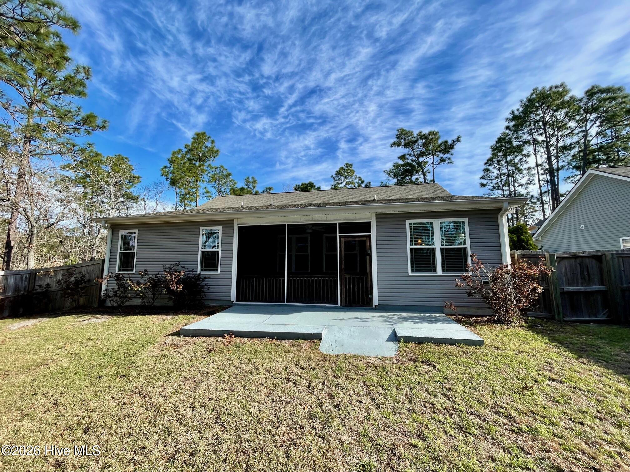 100560994 | Photo 21