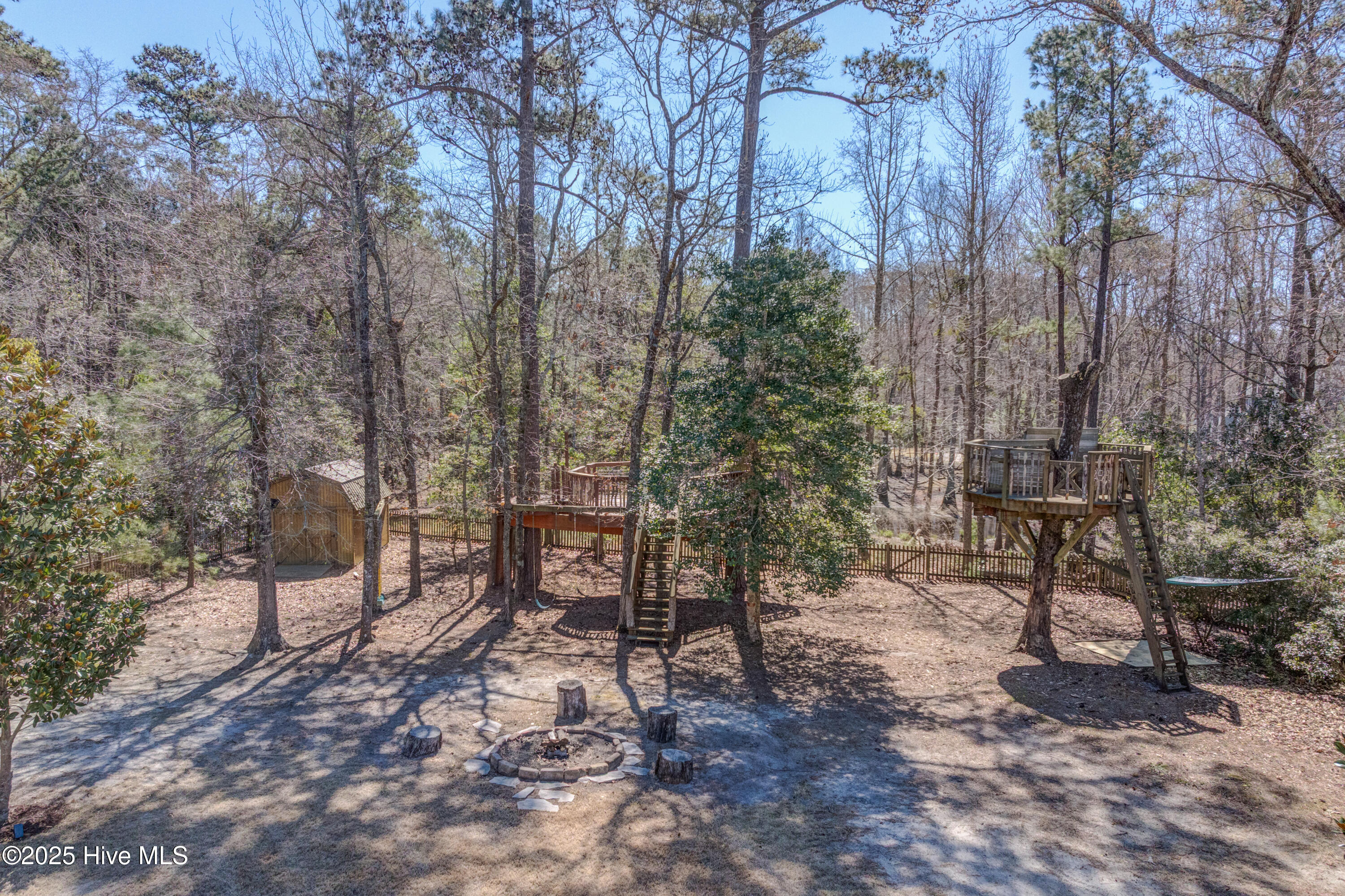 100496540 | Photo 82