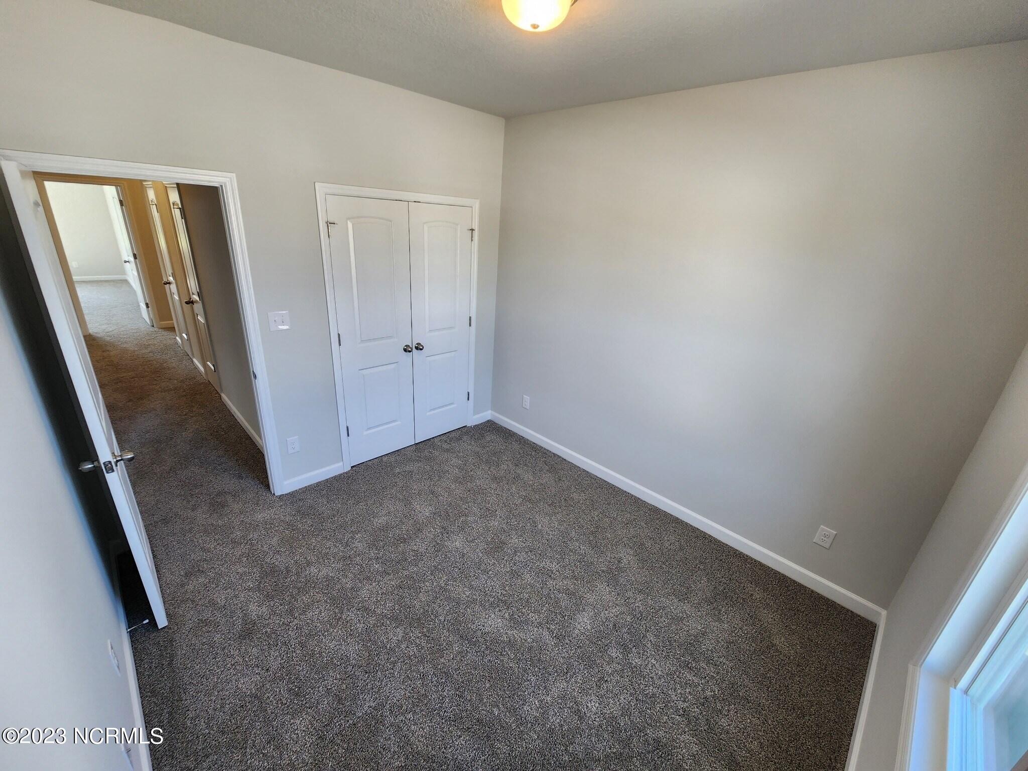 100524735 | Photo 21