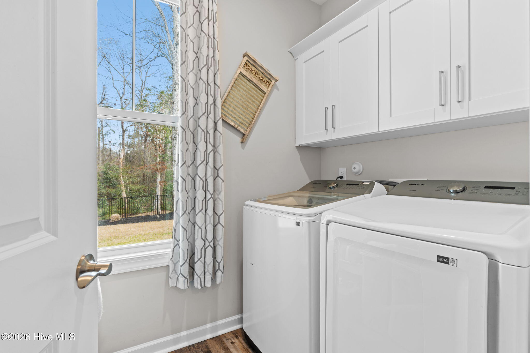 100551442 | Photo 13