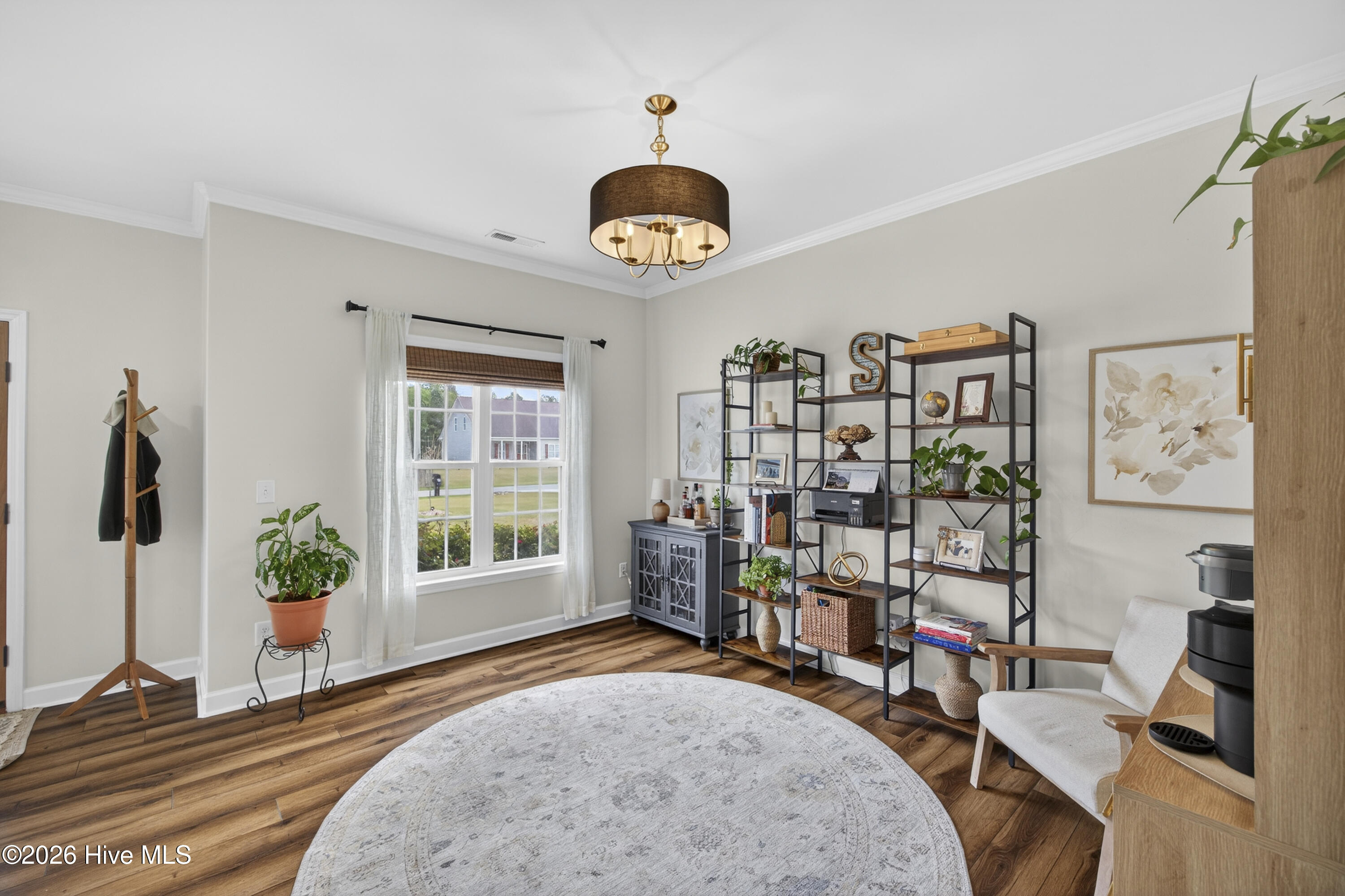 100565225 | Photo 29