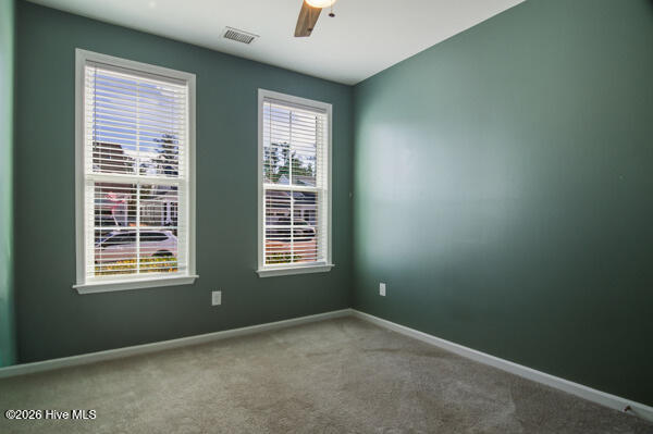 100549068 | Photo 21