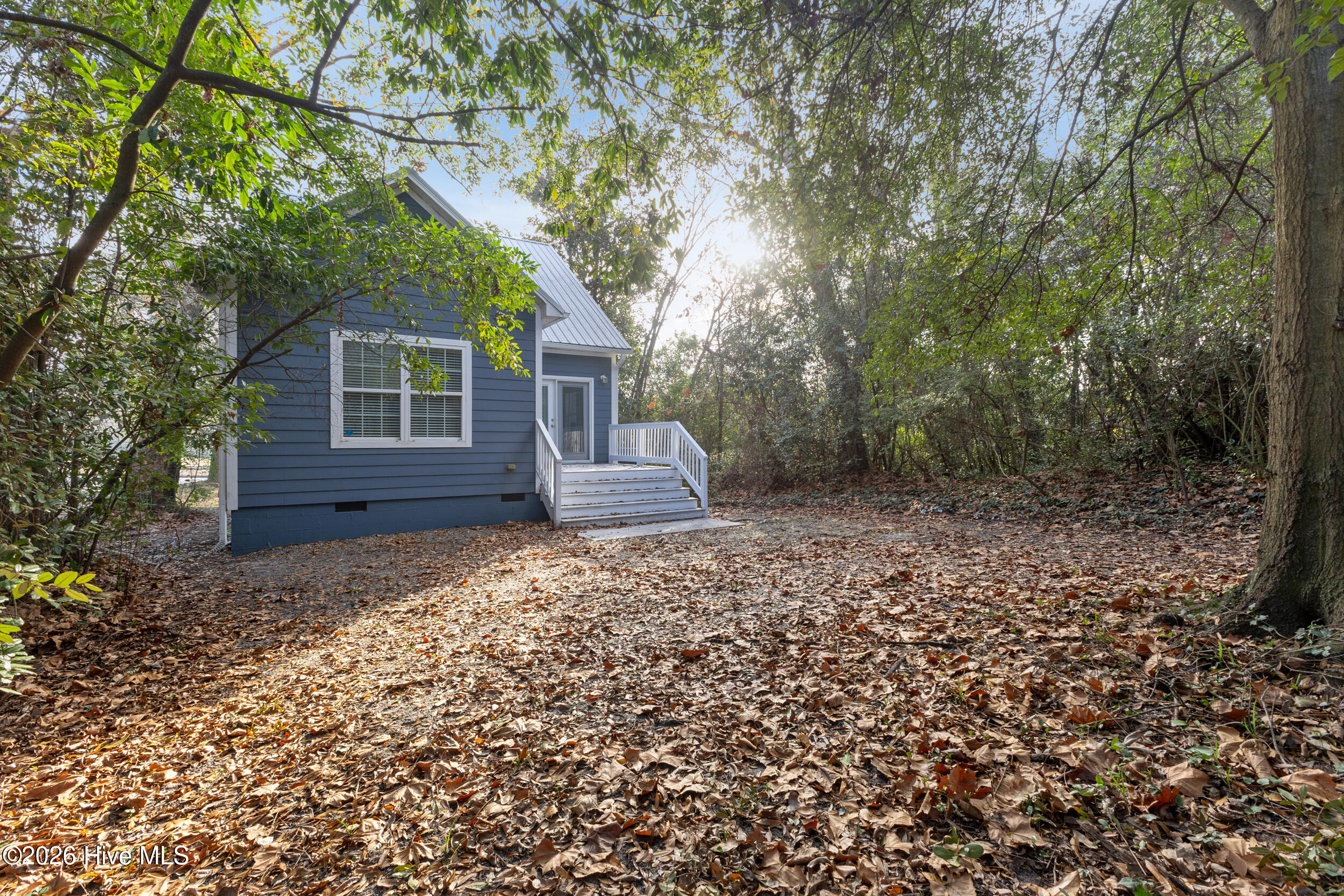 100548014 | Photo 27