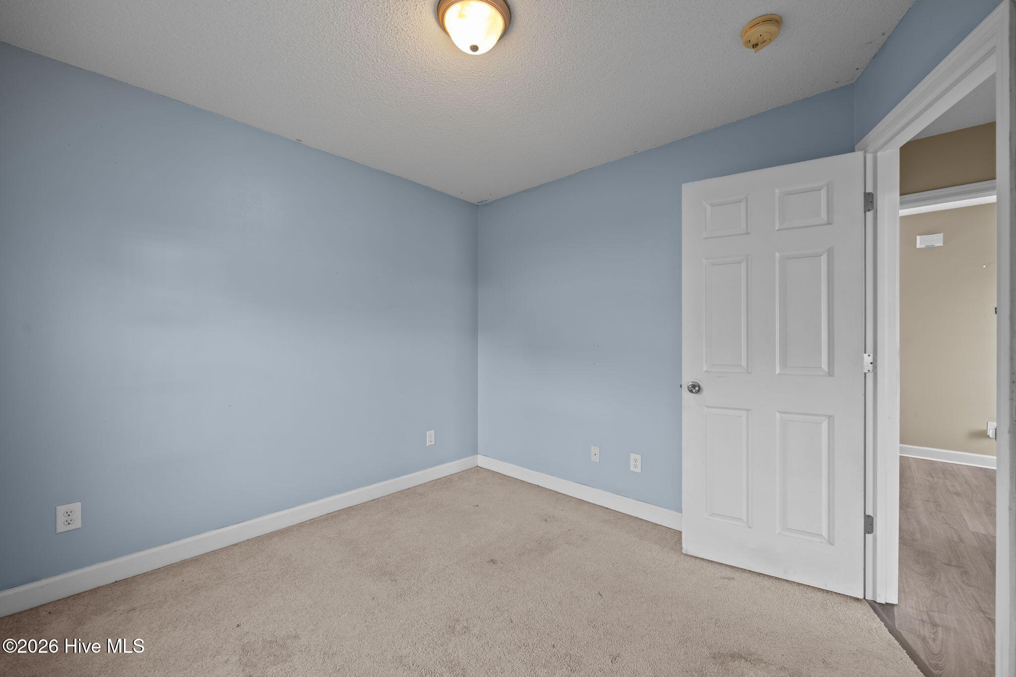 100522490 | Photo 32