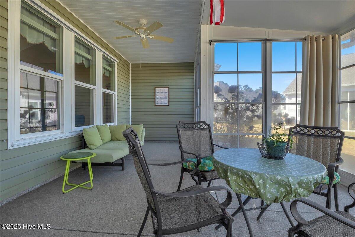 100541997 | Photo 27