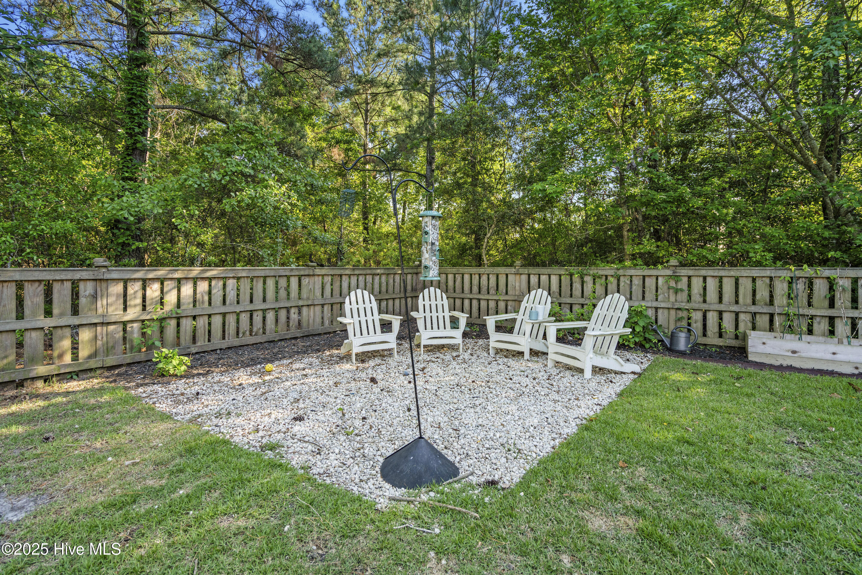 100506329 | Photo 45