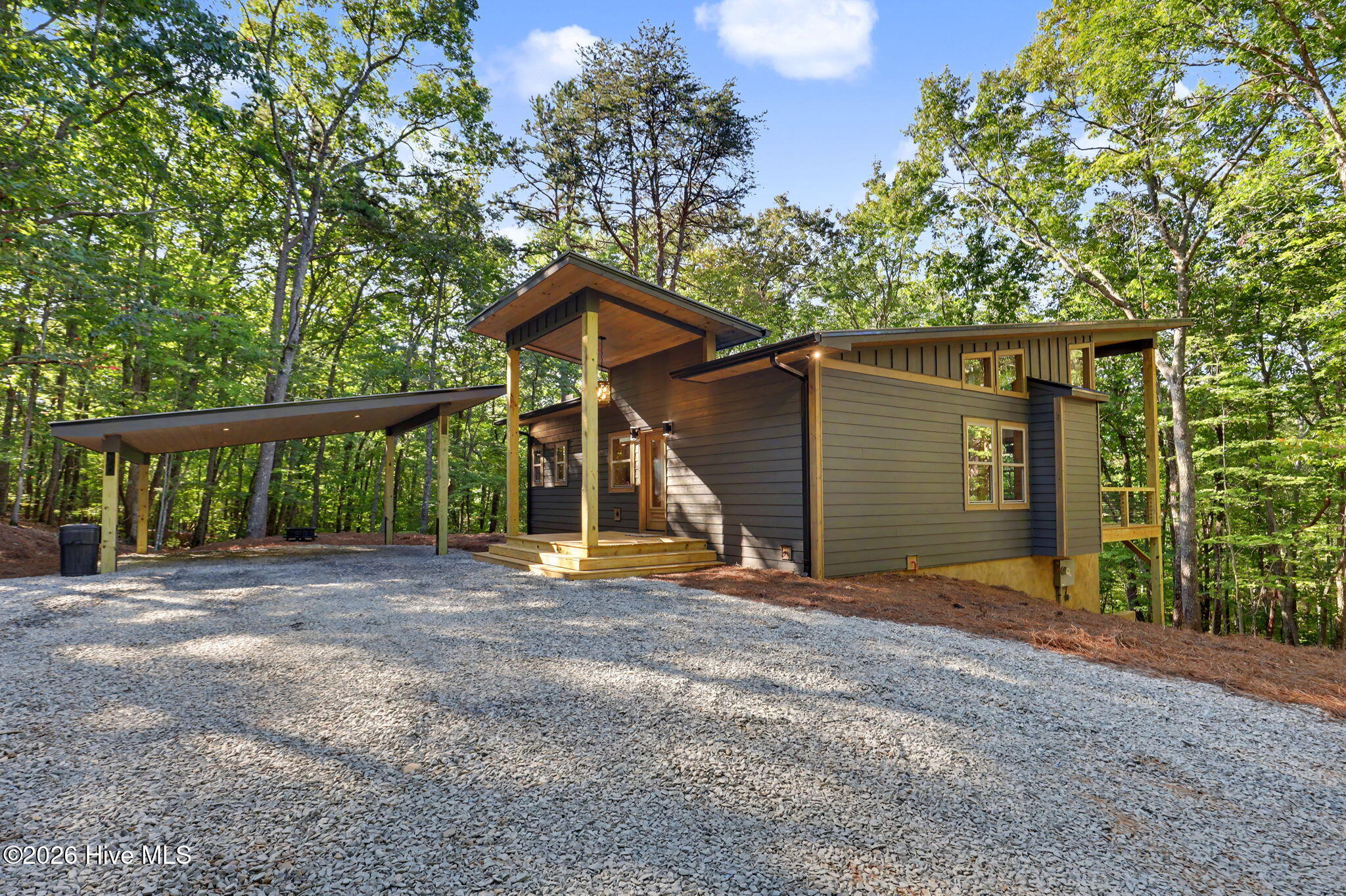 Photo 4 of Single family home for sale at 48 Woodleaf Rd, Morganton, GA 30560 | MLS# 100603637 | Listing updated on 2026-09-15