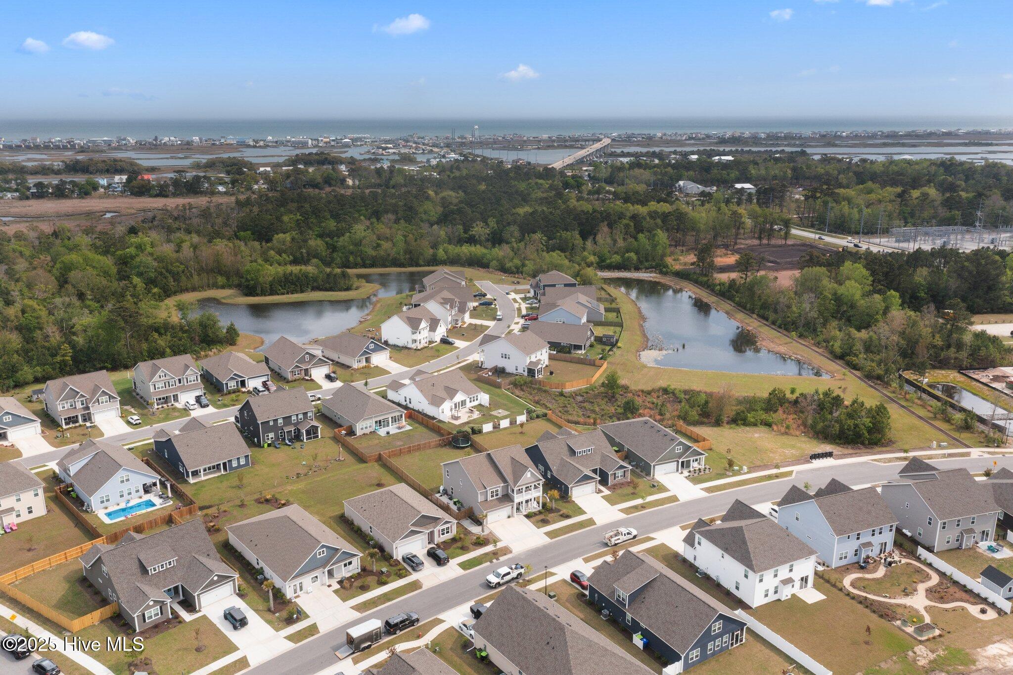 100540607 | Photo 65