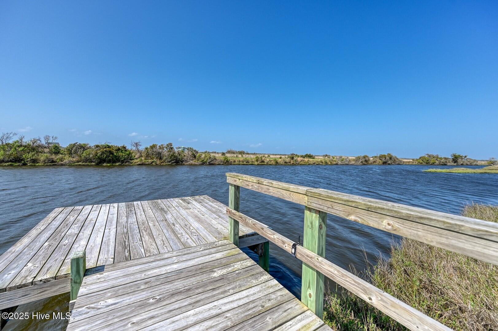 100496177 | Photo 66