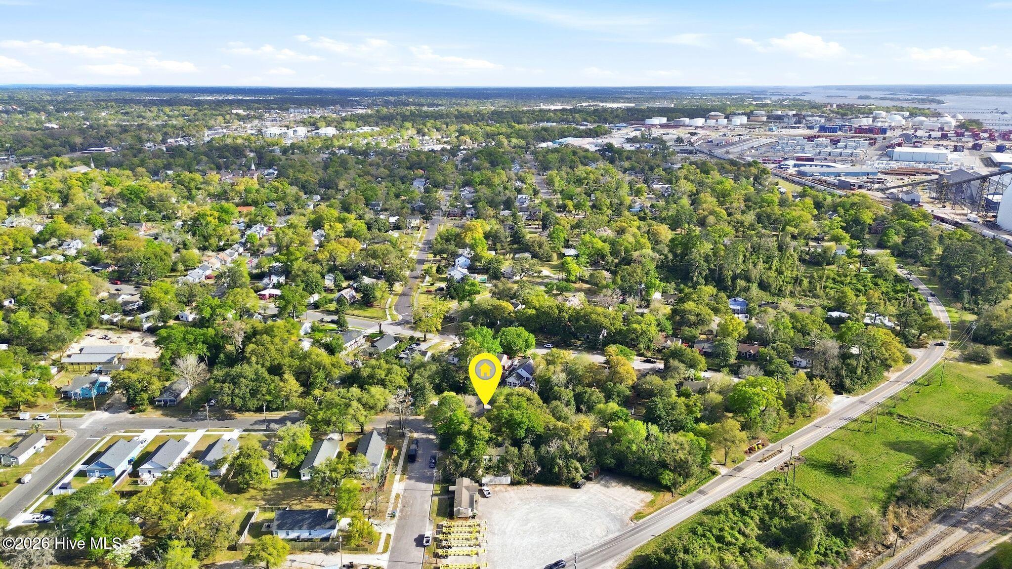 100564510 | Photo 70