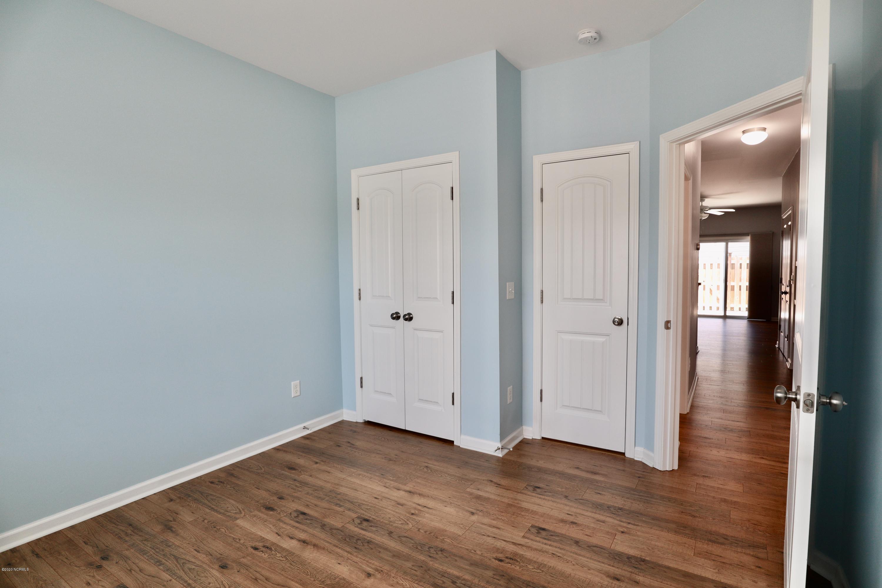 F2599866-CE3C-4A69-981E-C99698988829_1_2