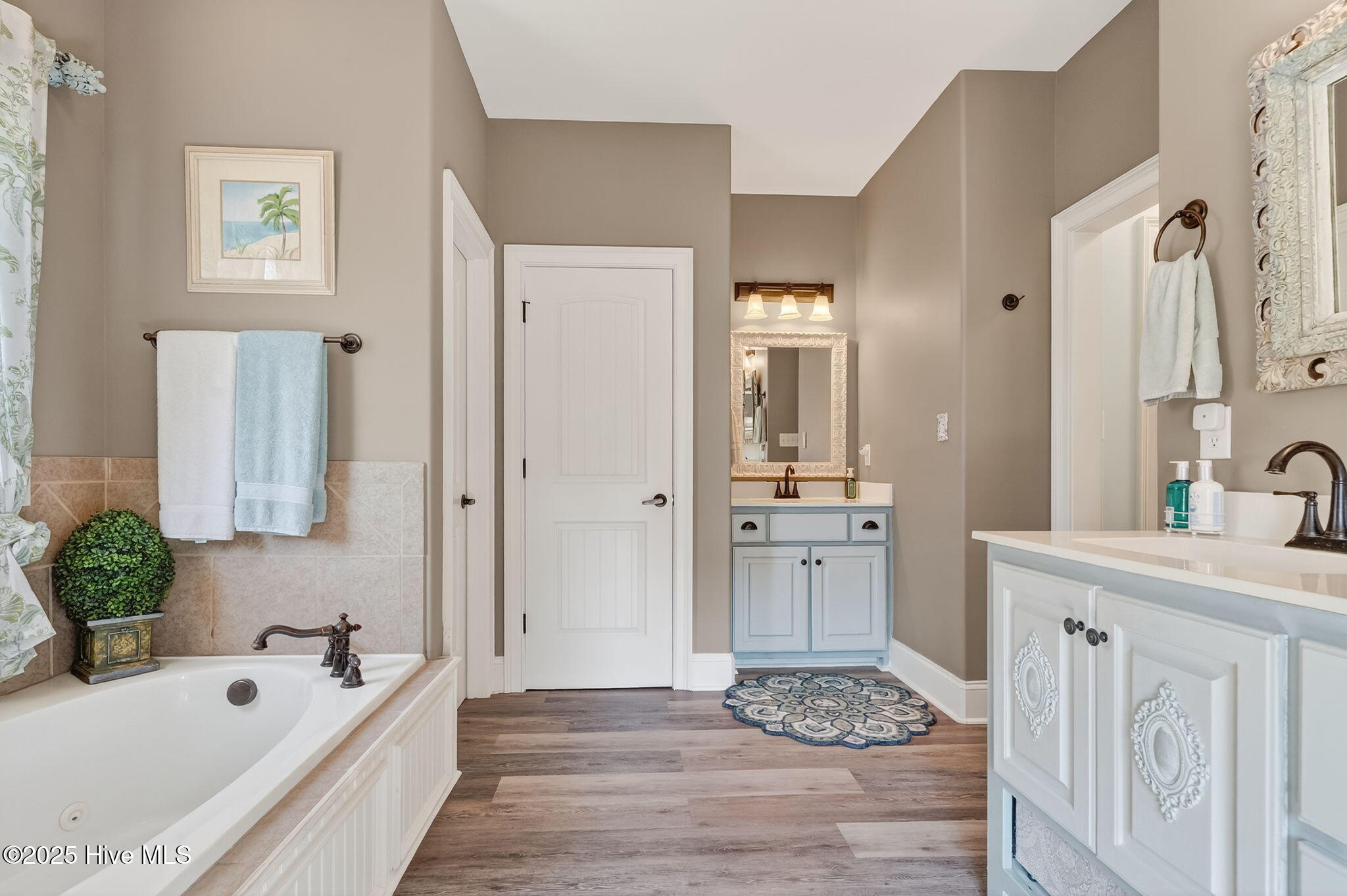 Owners Bathroom