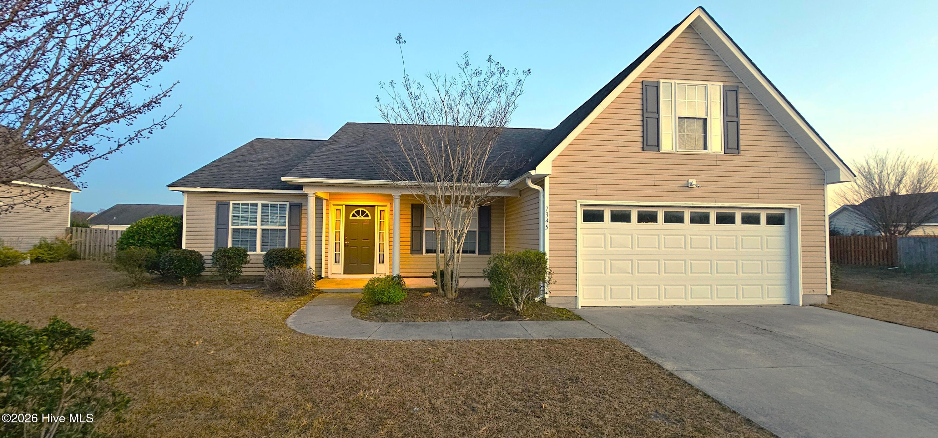 100548448 | Photo 54