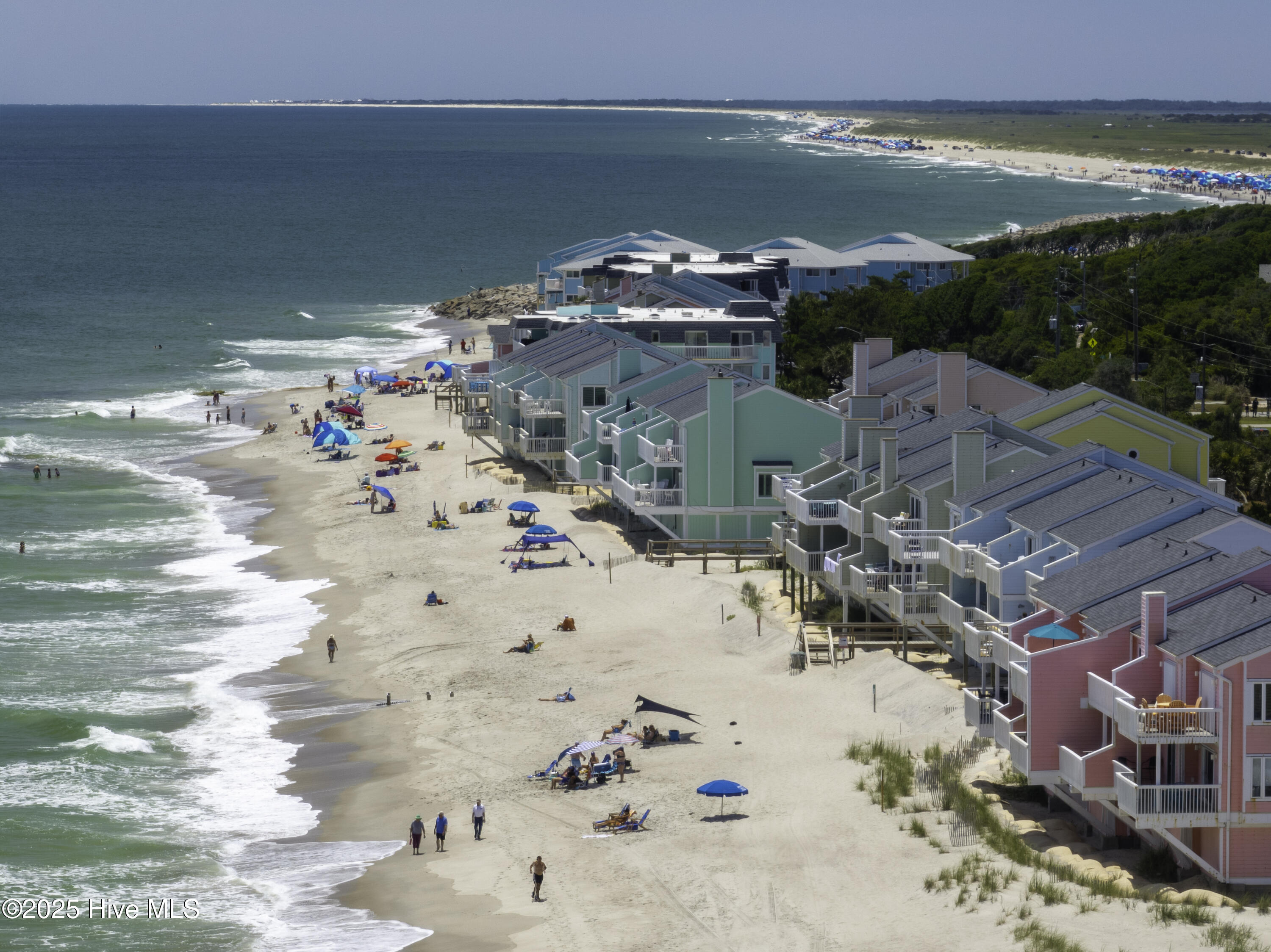 100560966 | Photo 65