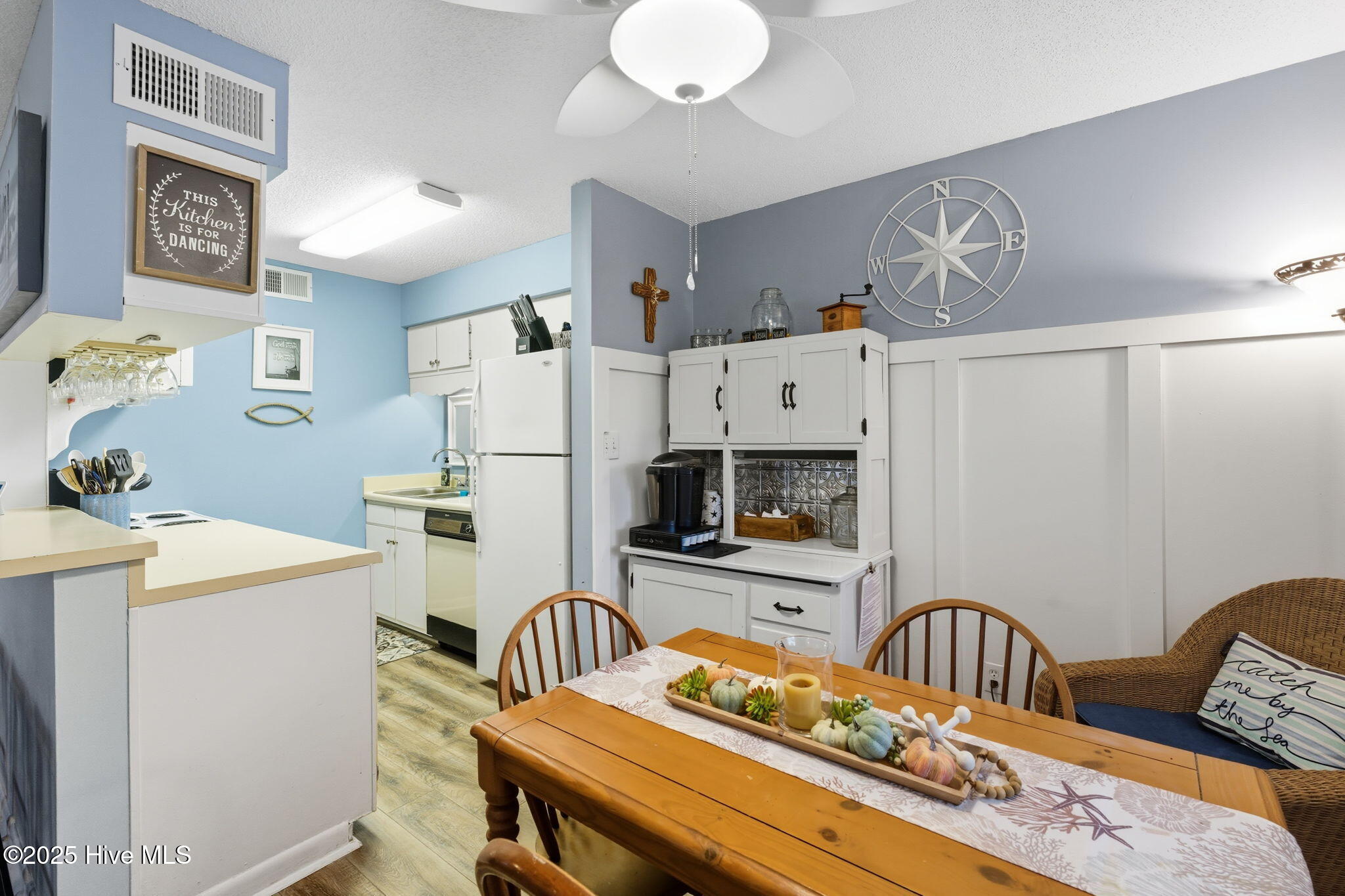 100535157 | Photo 27