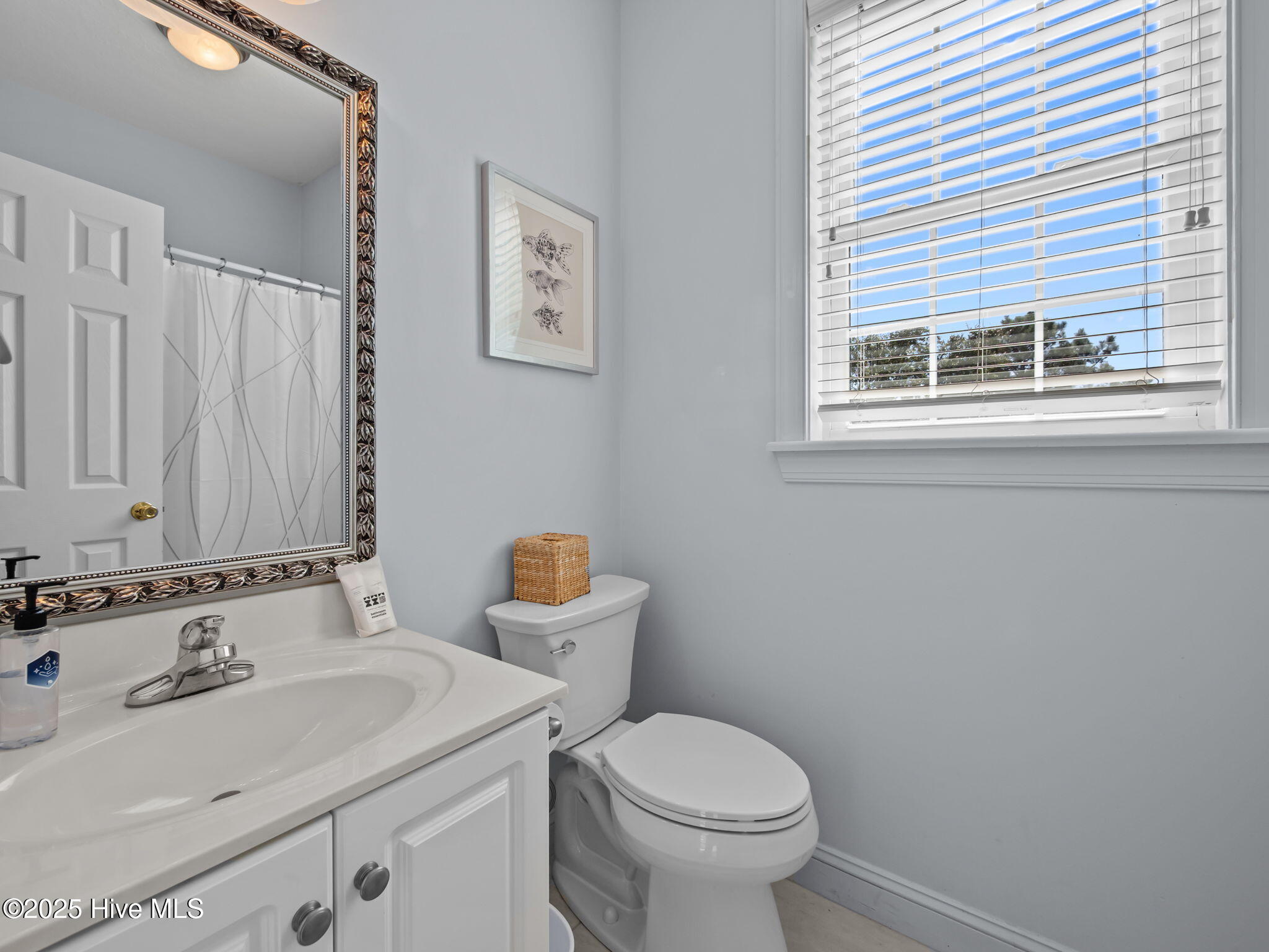 100541168 | Photo 18