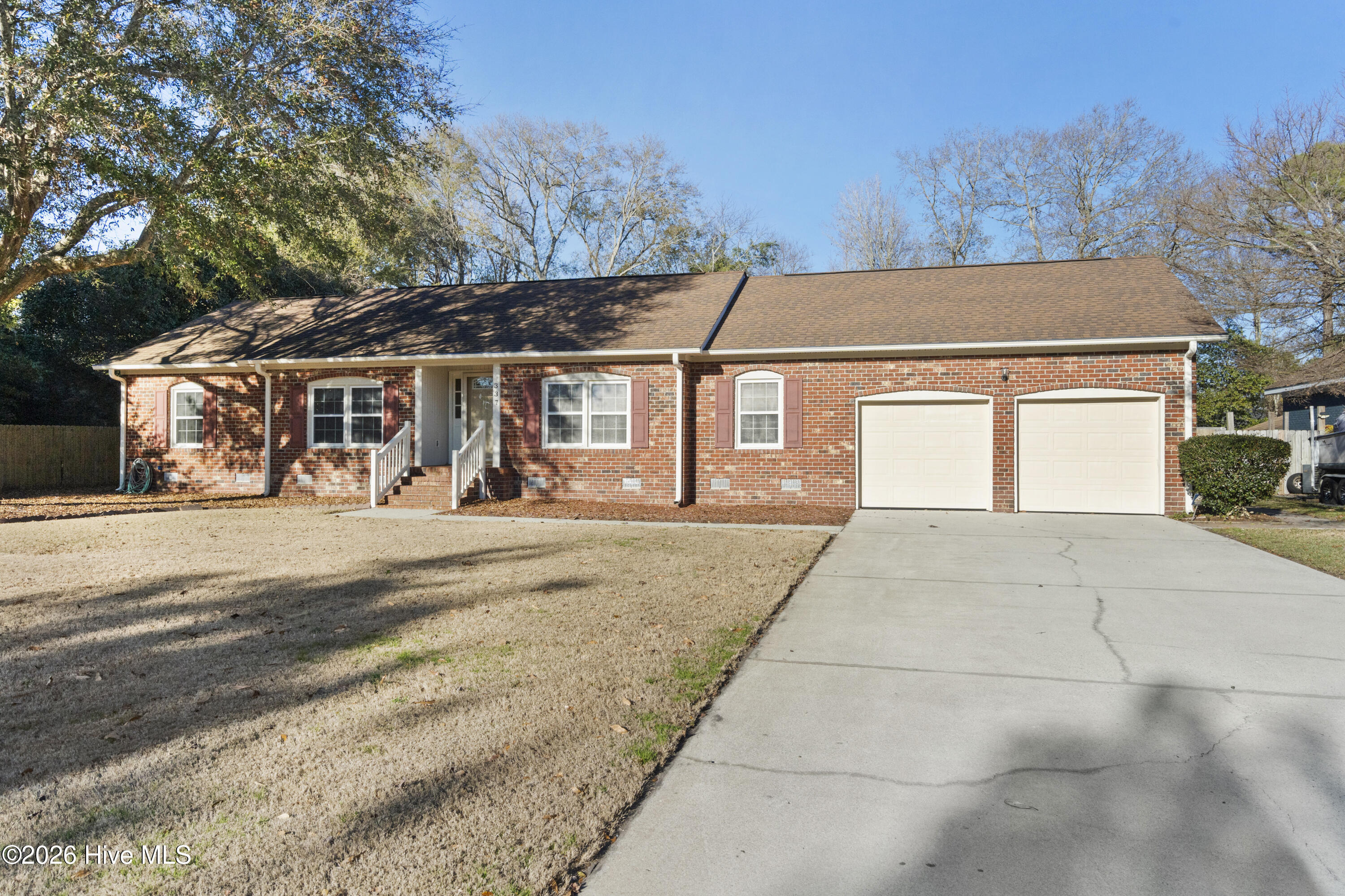 100549887 | Photo 74