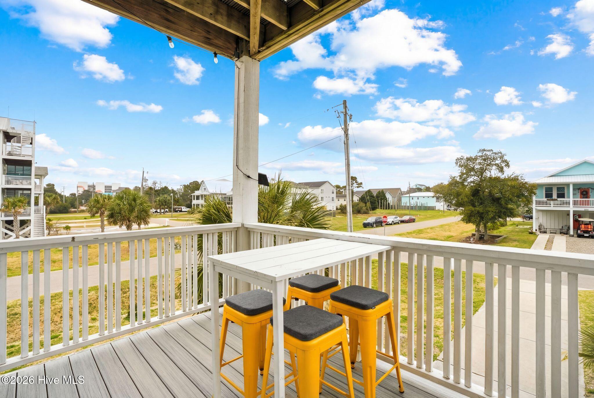 100558229 | Photo 16