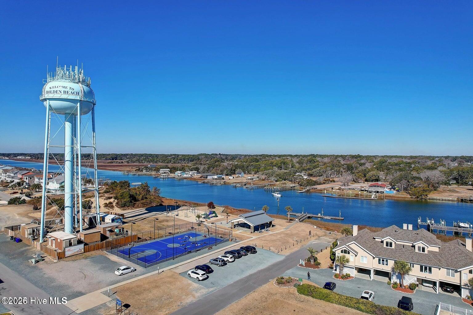 100538027 | Photo 60