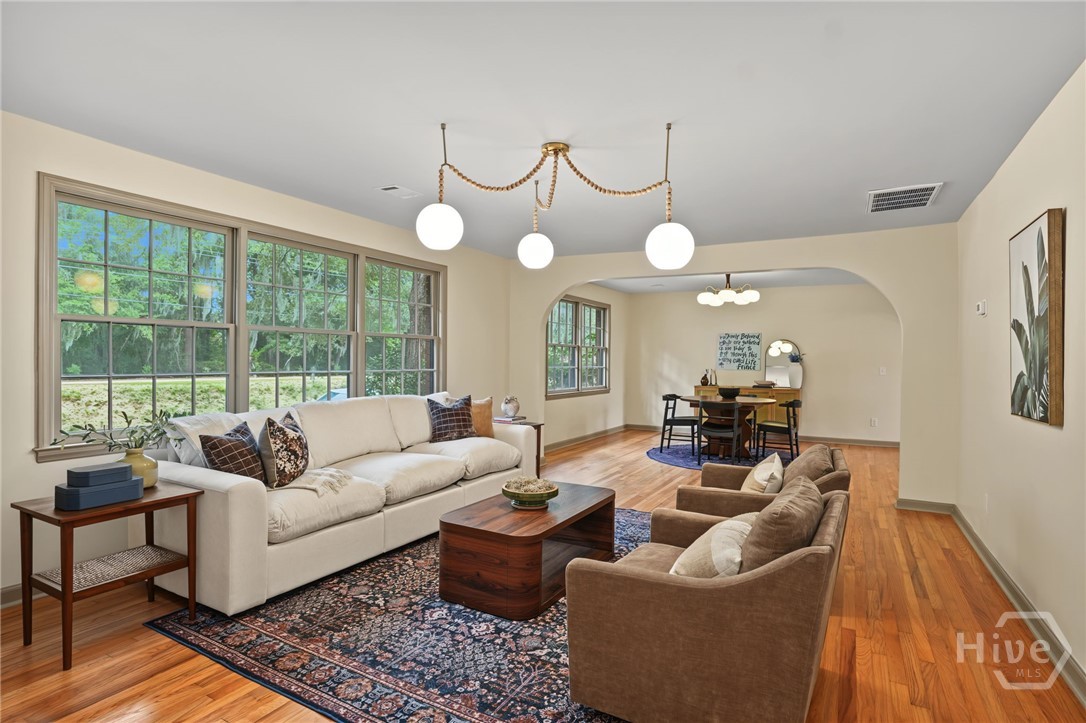 Photo 3 of Single family home for sale at 5706 Lovett Dr, Savannah, GA 31406 | MLS# SA364175 | Listing updated on 2026-10-30