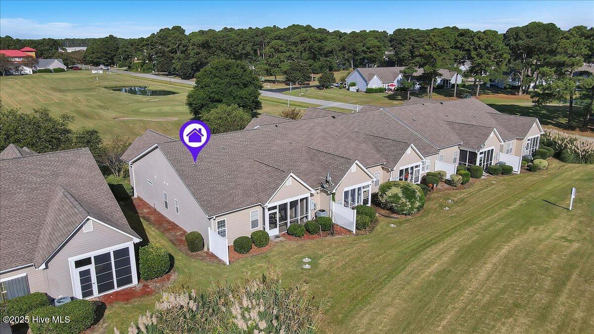 100532854 | Photo 36