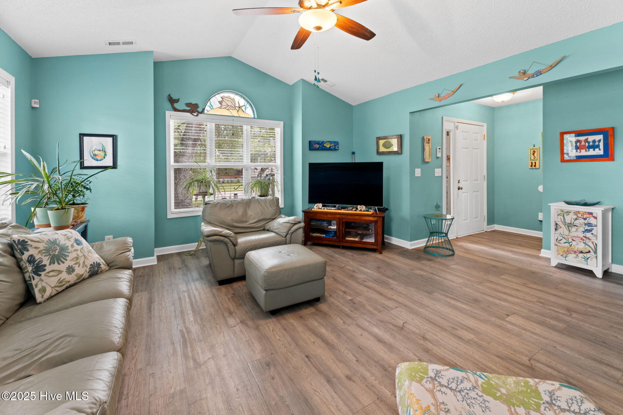 Homes for sale in Oak Island, NC | 124 Nw 8Th St, Oak Island, NC 28465 | MLS# 100531343