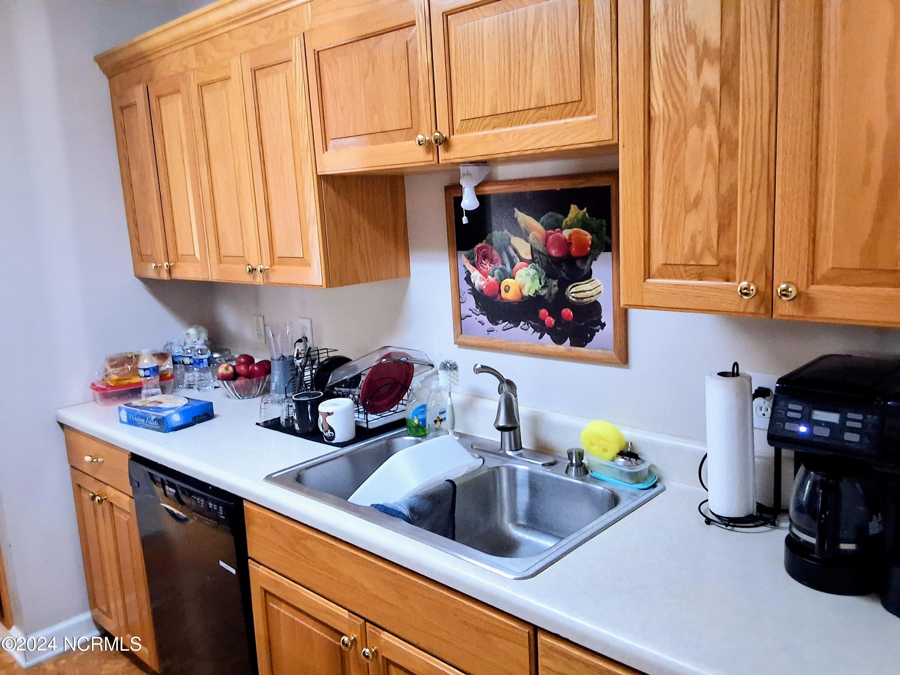 100463336 | Photo 13