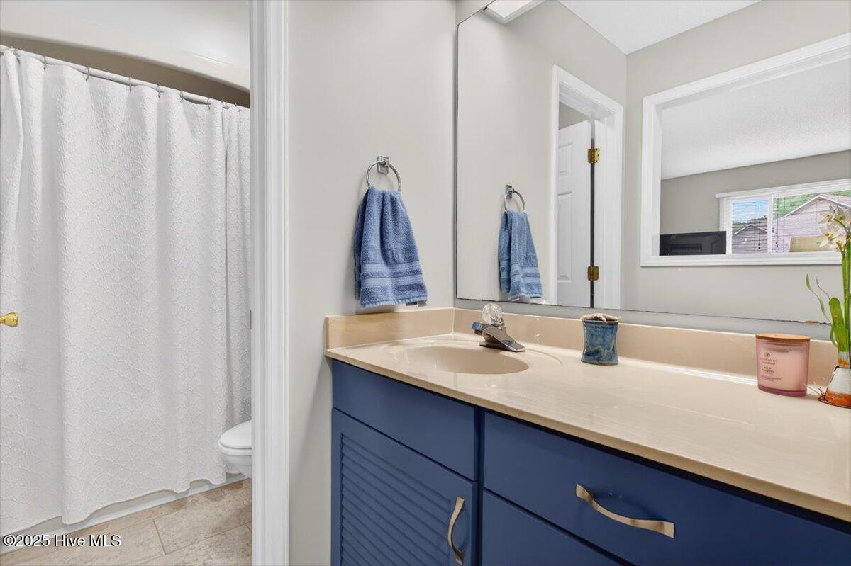 100545119 | Photo 24