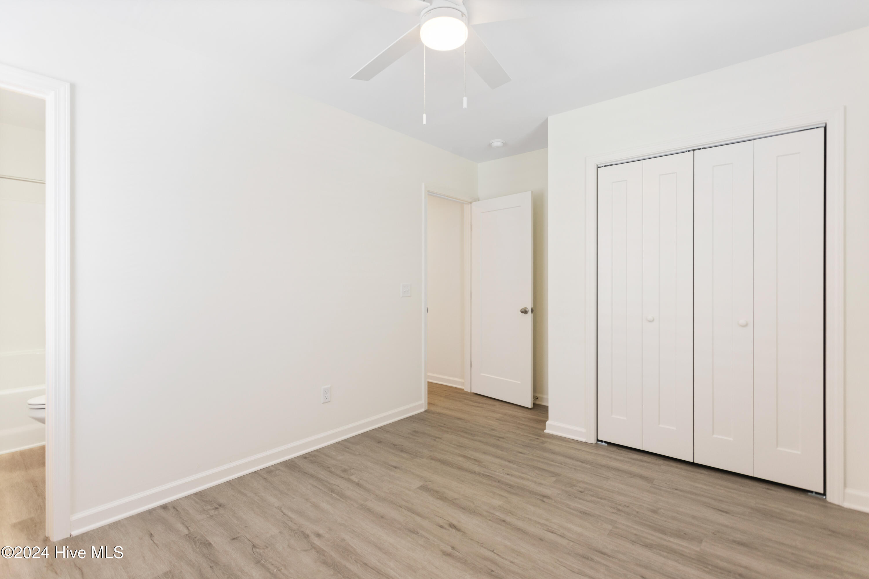 100534659 | Photo 13