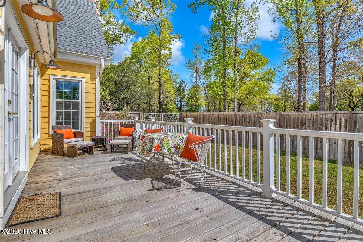 100565591 | Photo 68