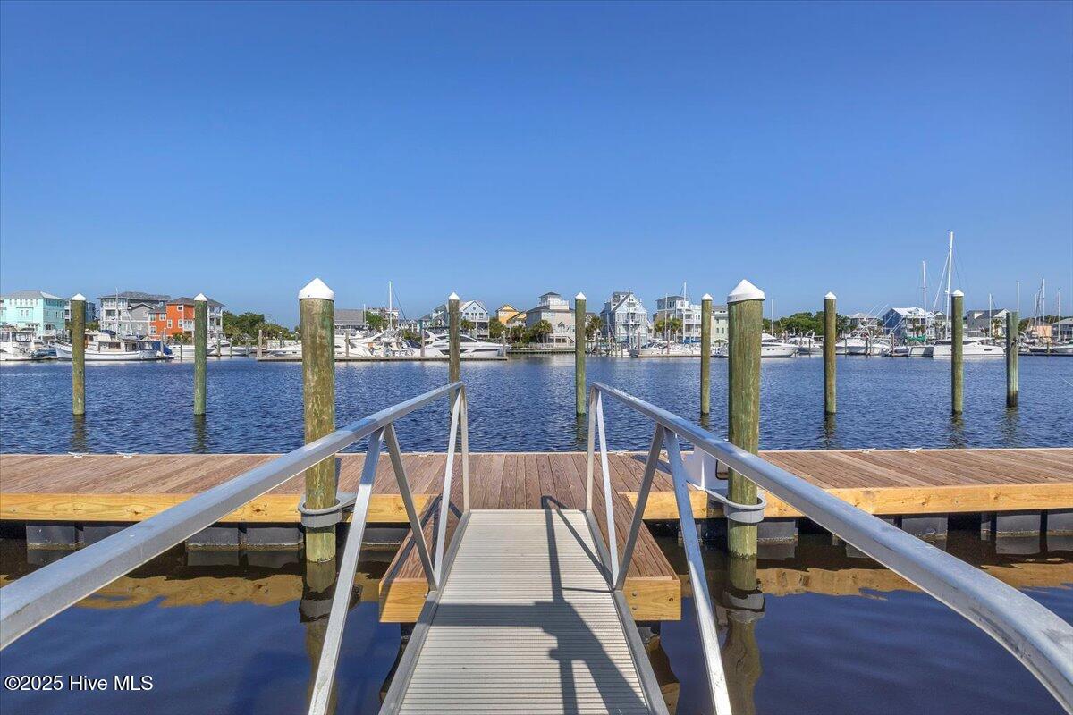 100558526 | Photo 29