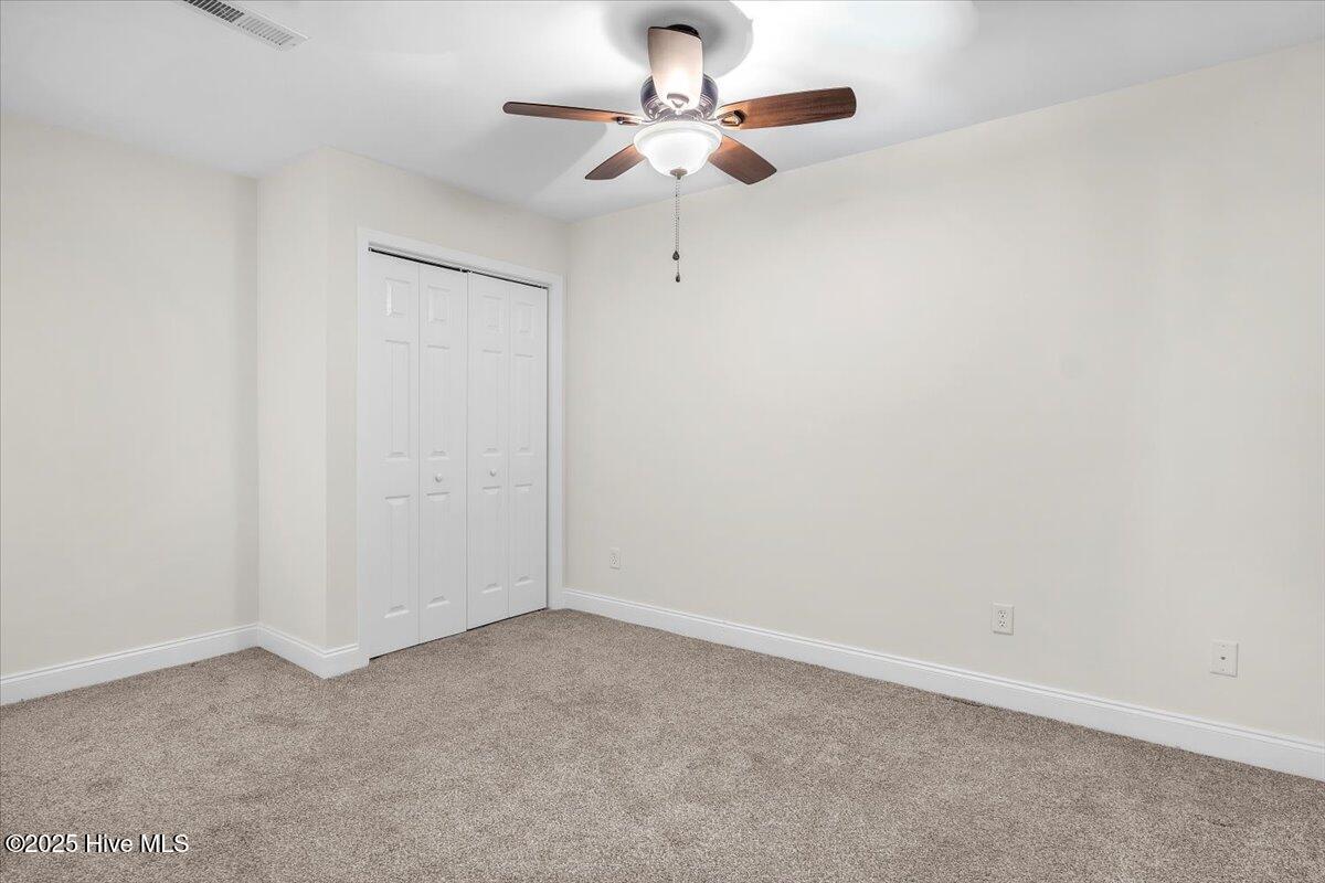 100547110 | Photo 26