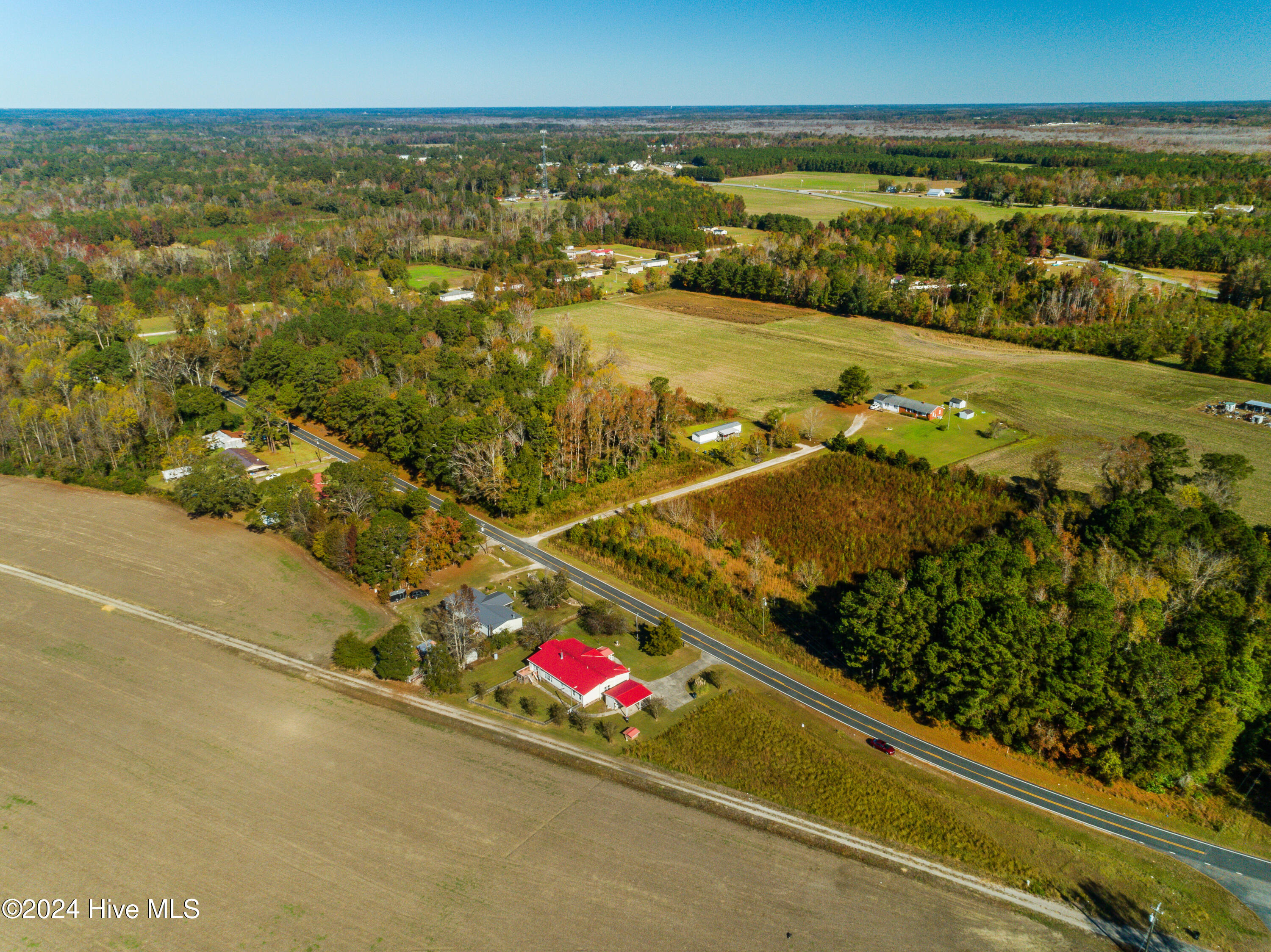 100566927 | Photo 46