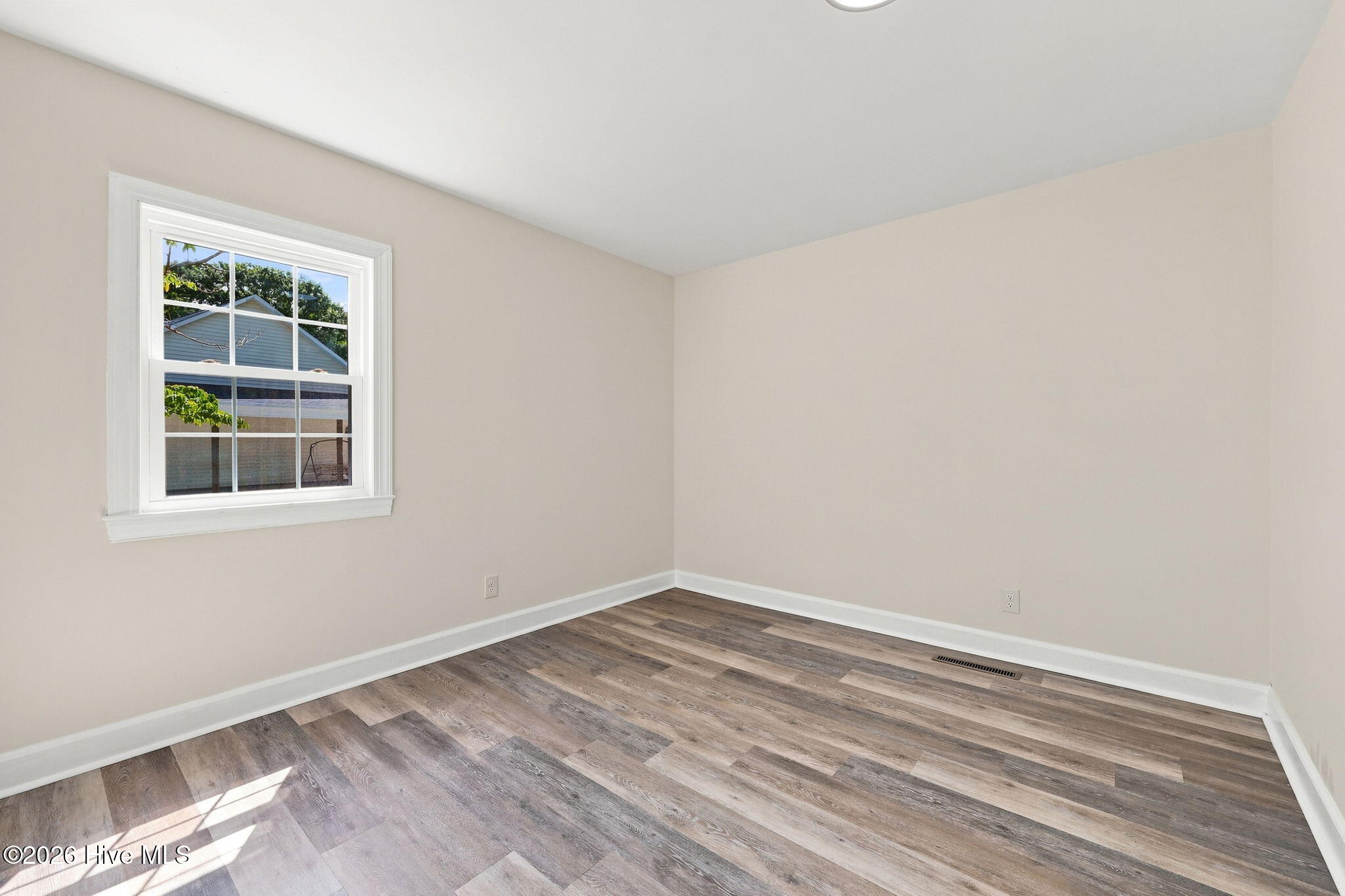 2554 Forest 