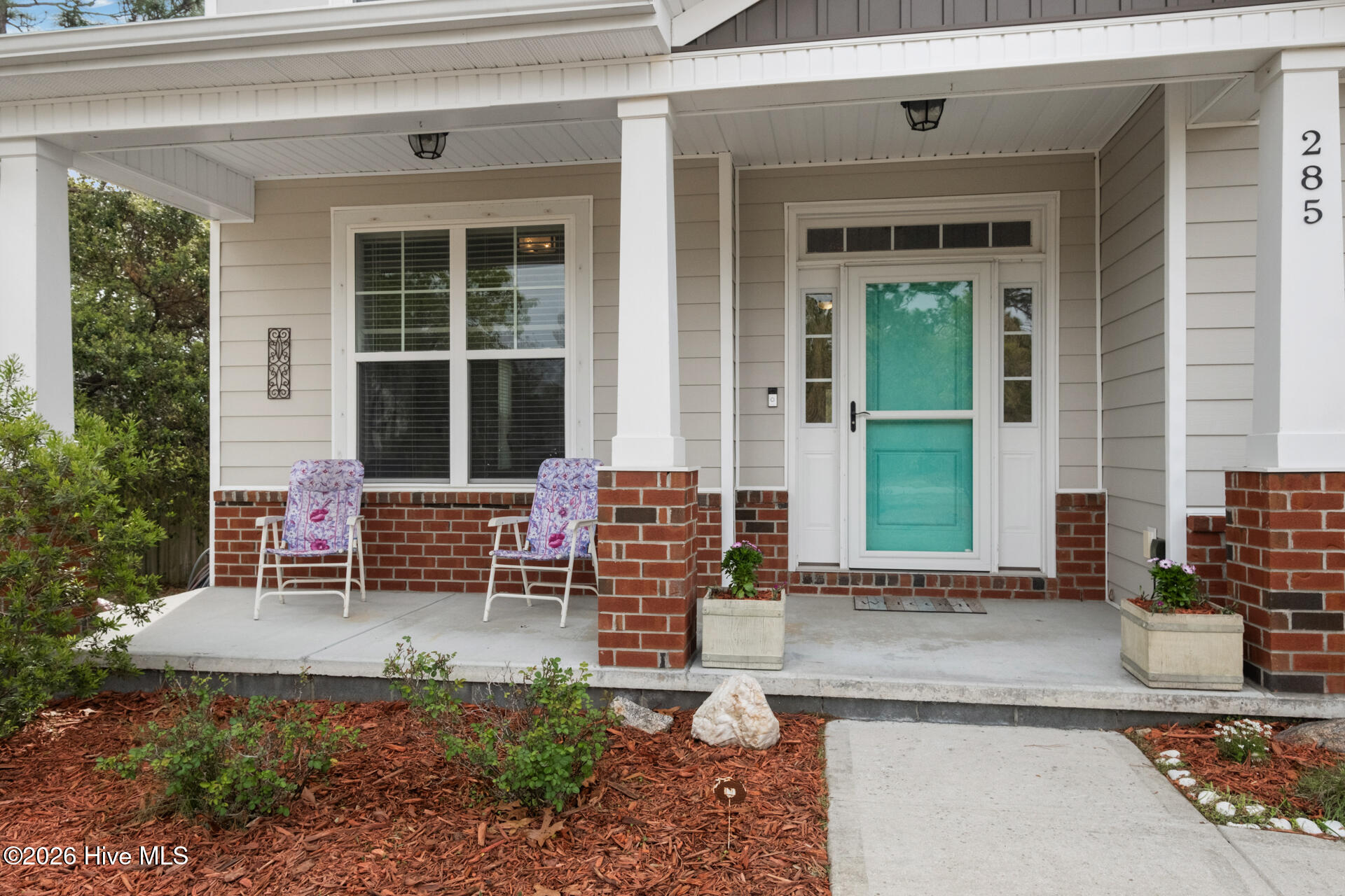 100566608 | Photo 91