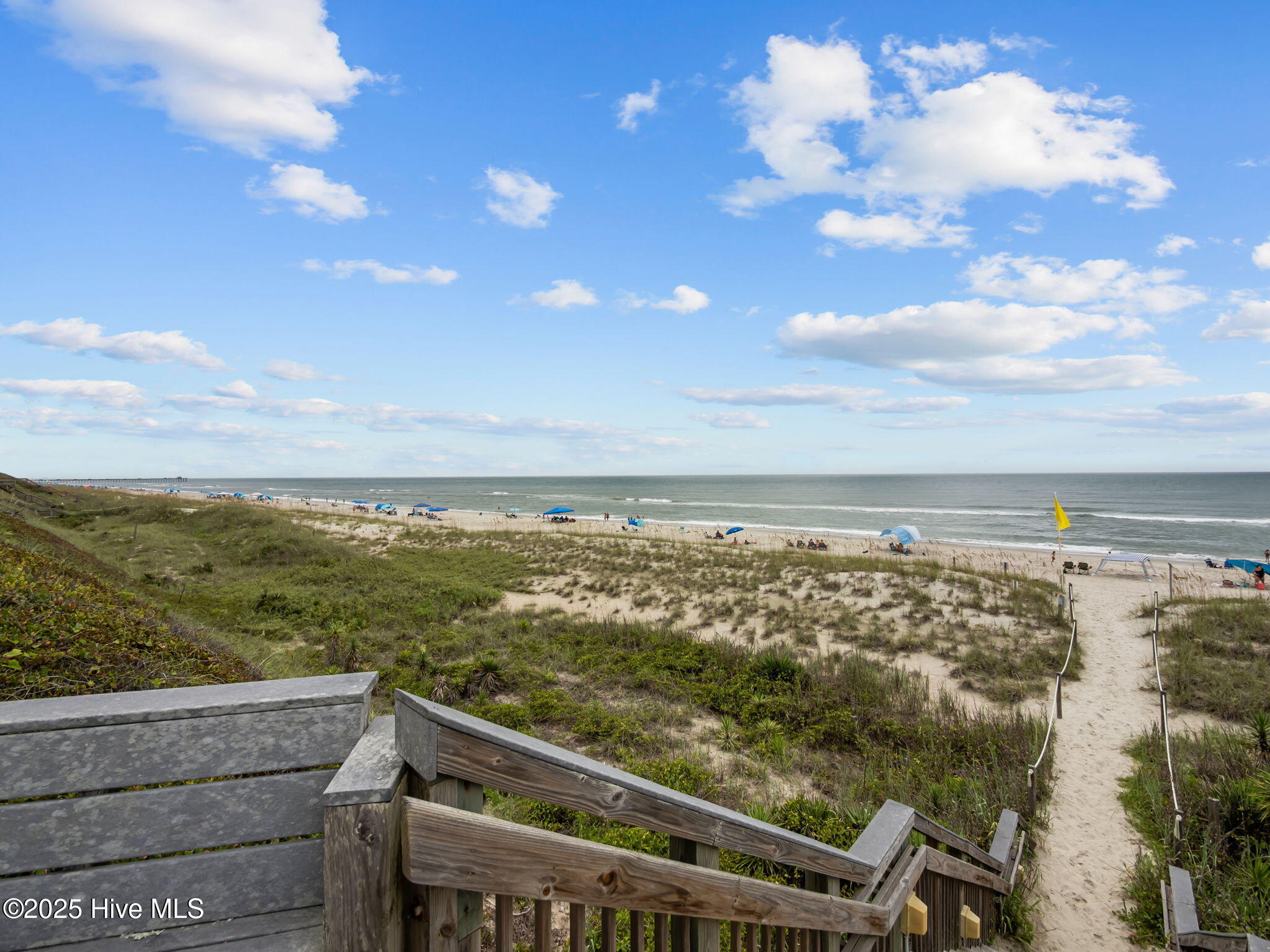 100520425 | Photo 48