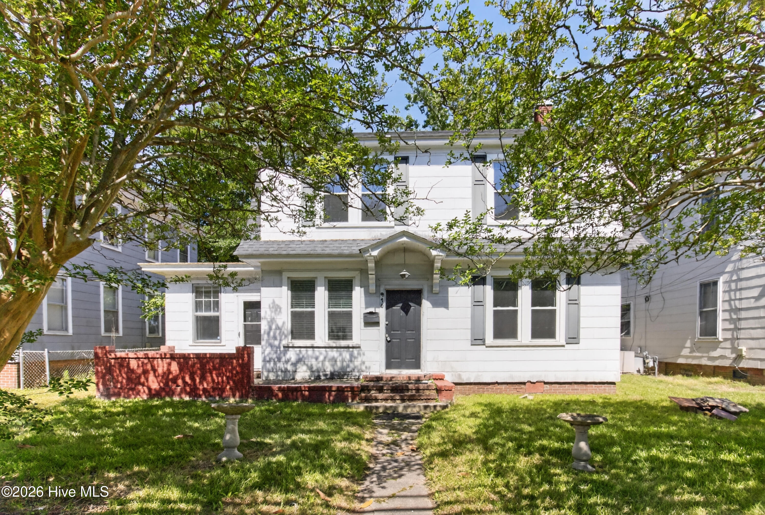 Exterior photo of 915 N Road Street, Elizabeth City, NC 27909. MLS: 100598658