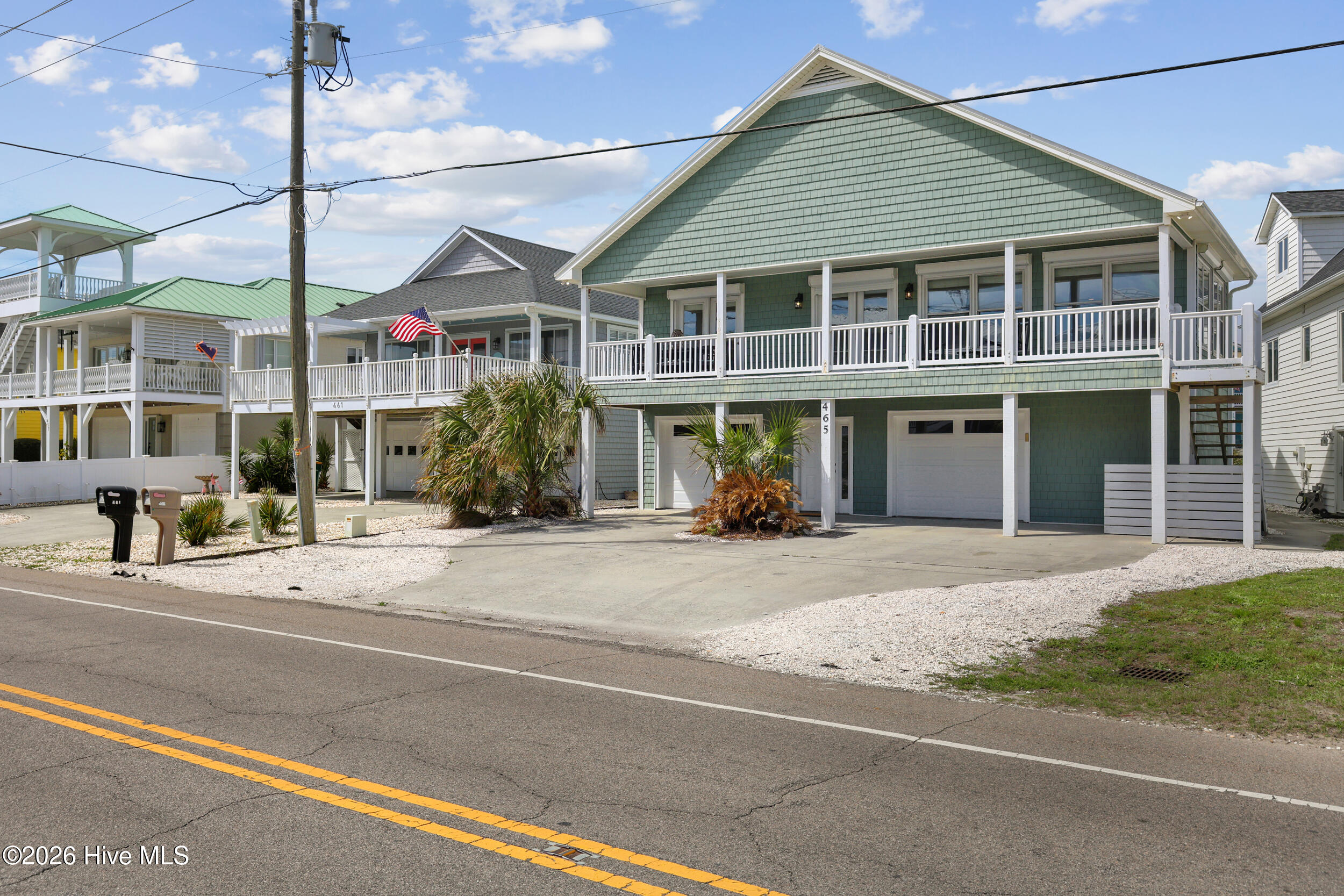 100561472 | Photo 68