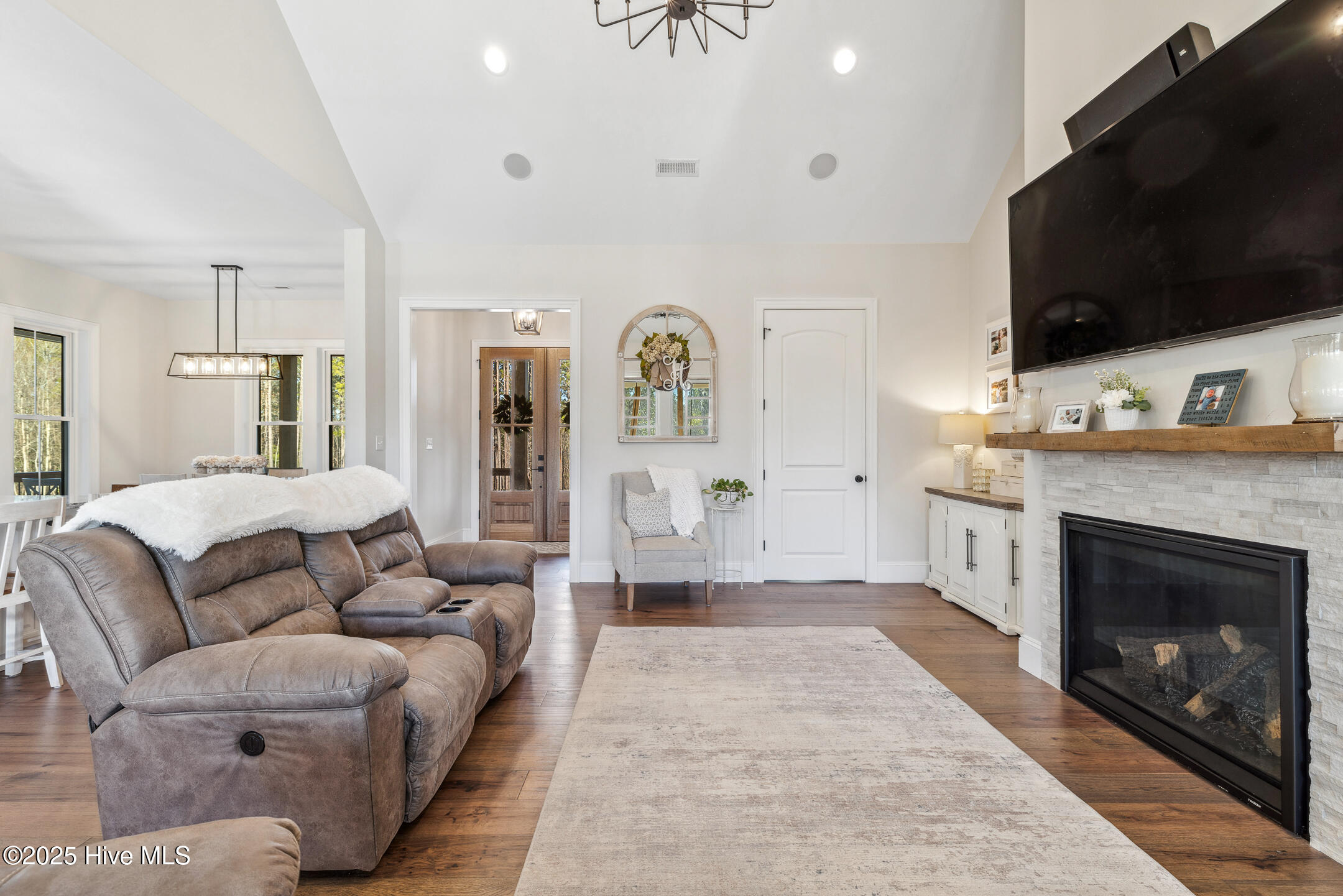 903 Equine Landing Drive