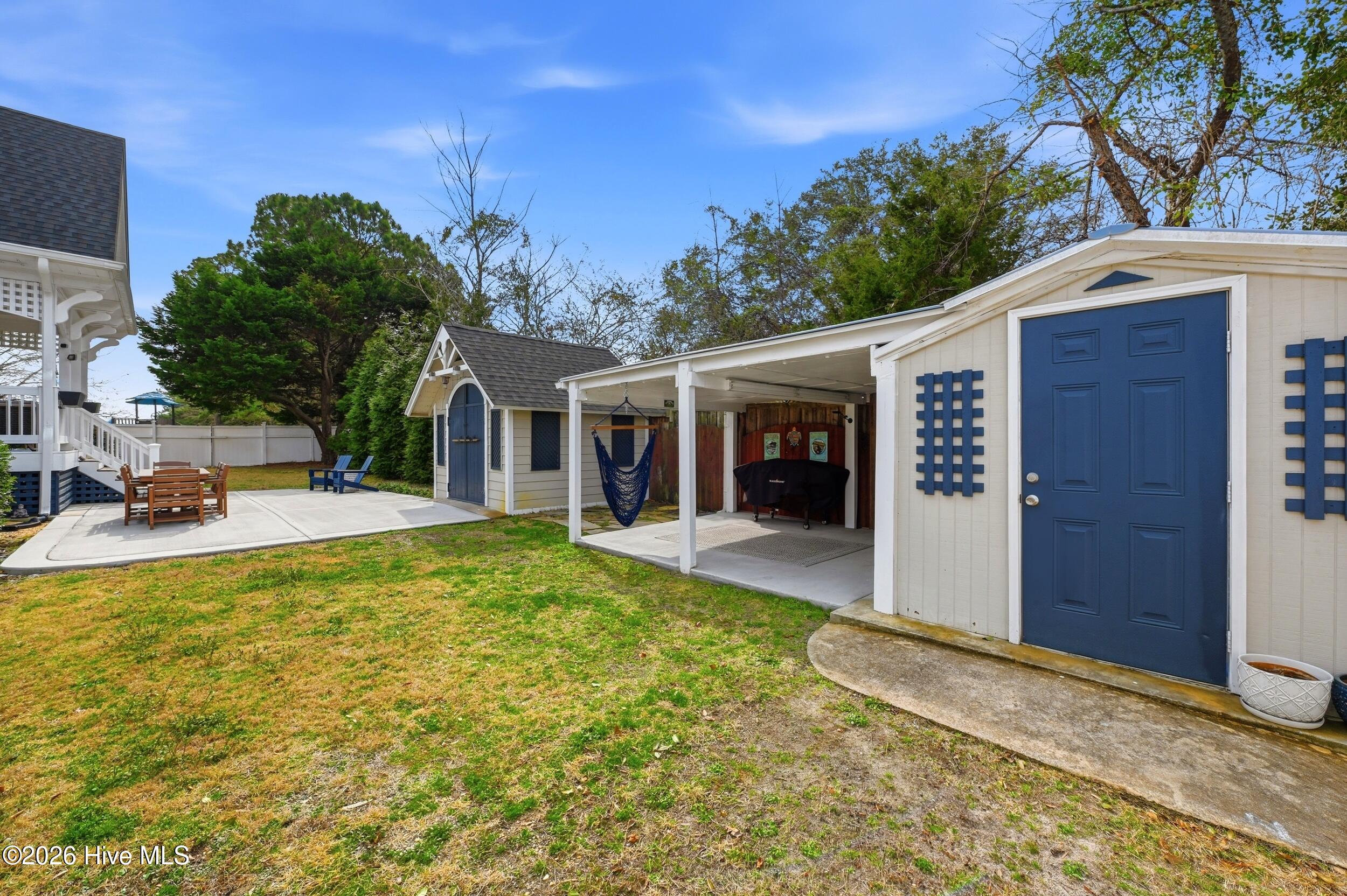 100556453 | Photo 40