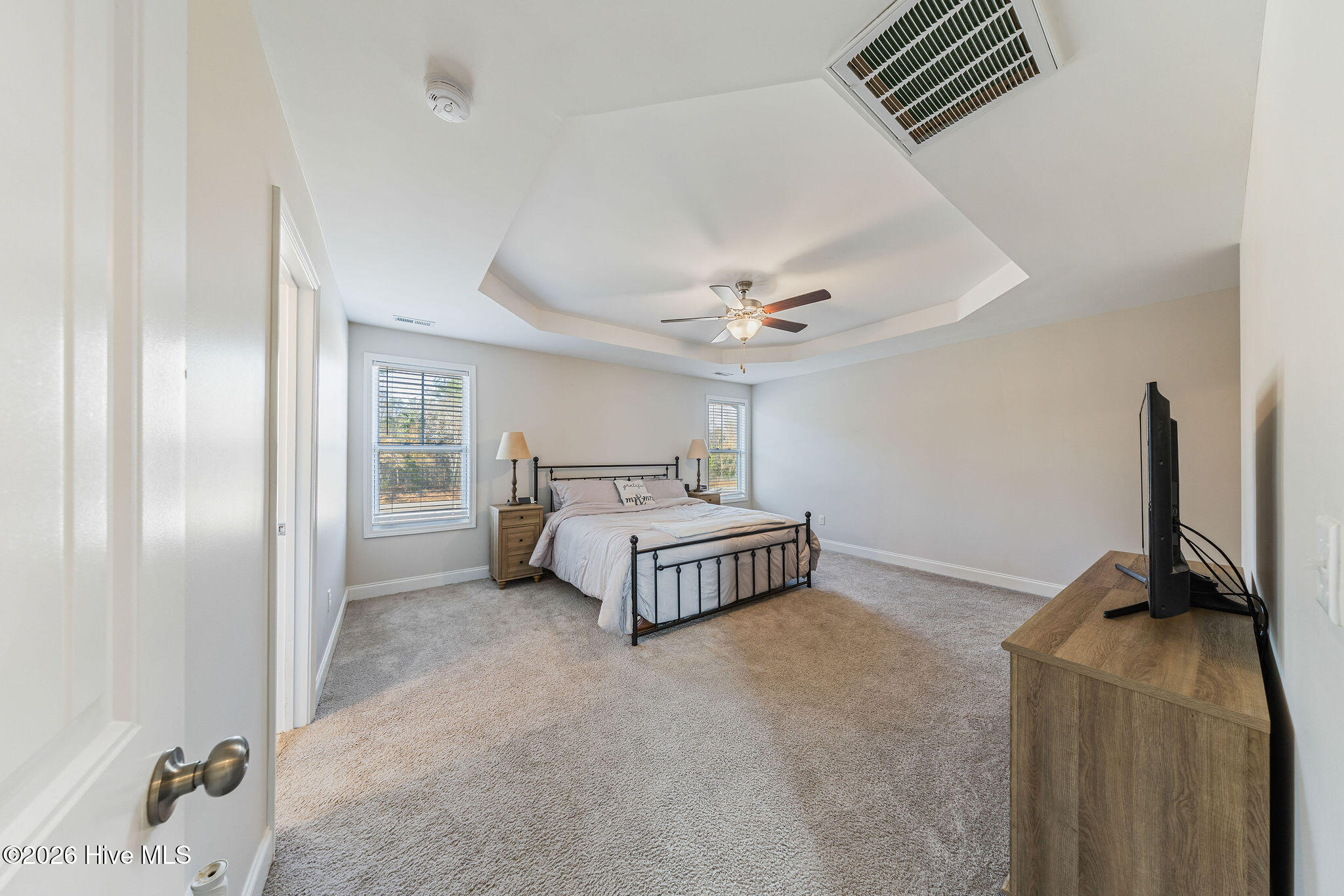 100548574 | Photo 16