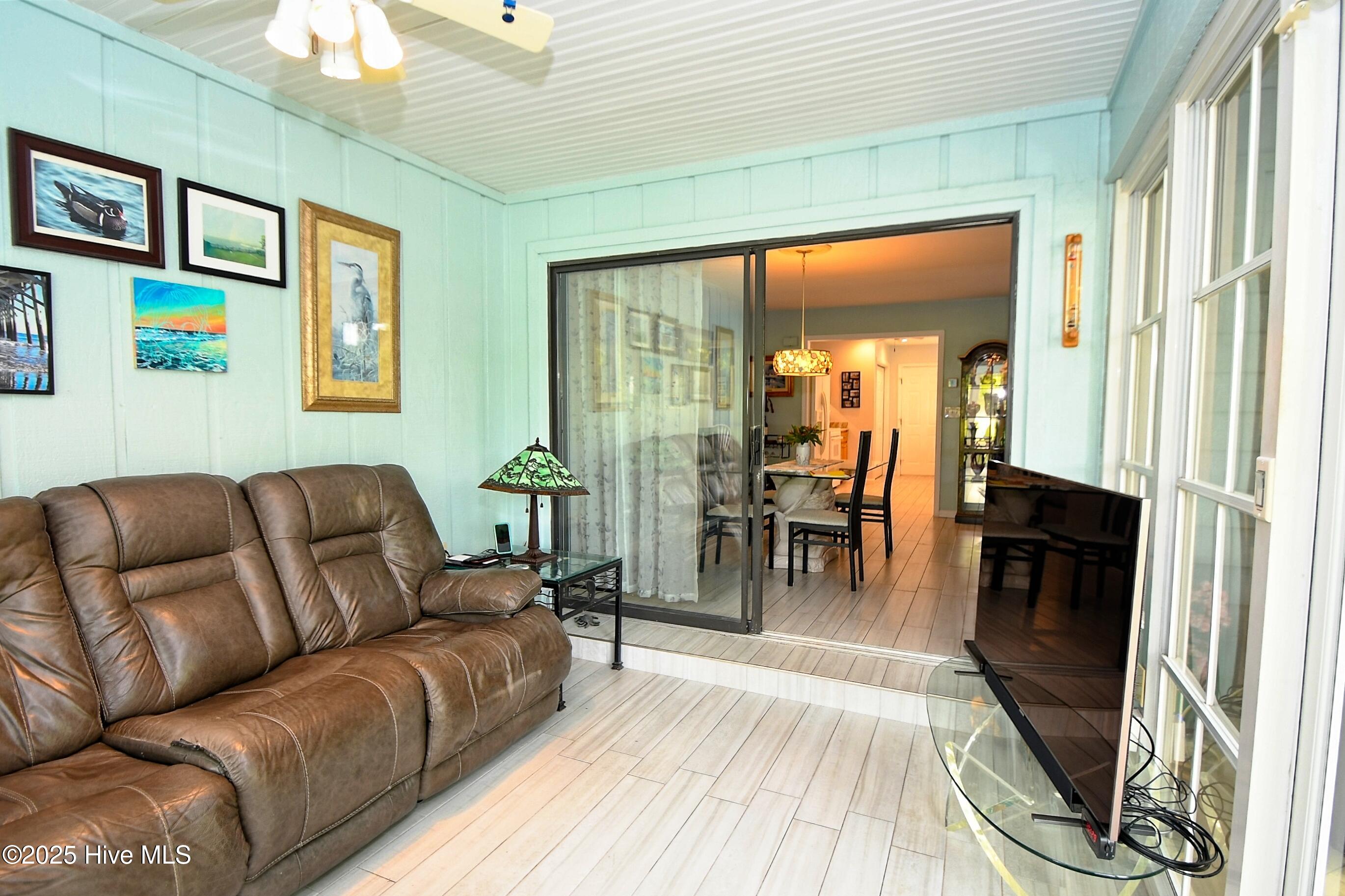 86 Cedar Tree Lane SW, Calabash, NC 28467 – photo 12: Sun Porch