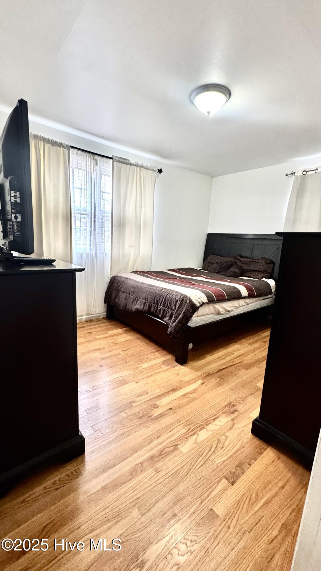 100542547 | Photo 13