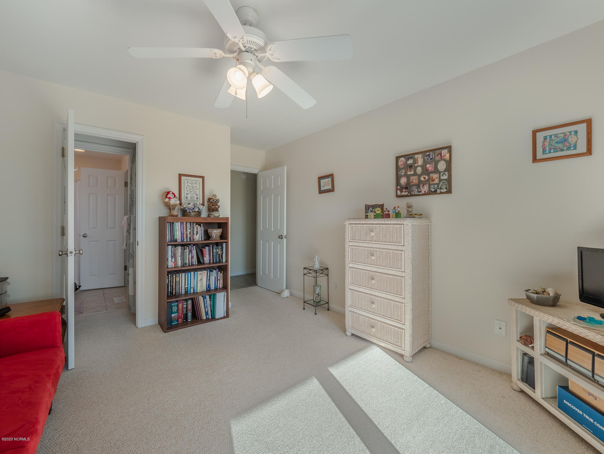 1016 Ocean Boulevard, Topsail Beach, NC 28445 – photo 22: 23-large-2000px