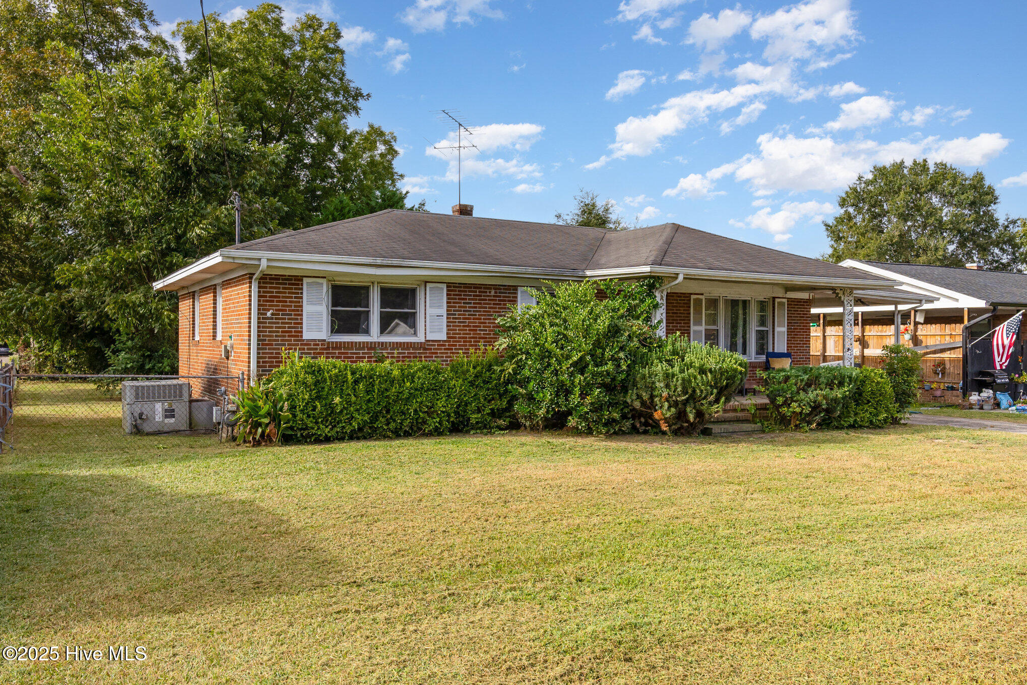 002_cj4a0380-edit_738