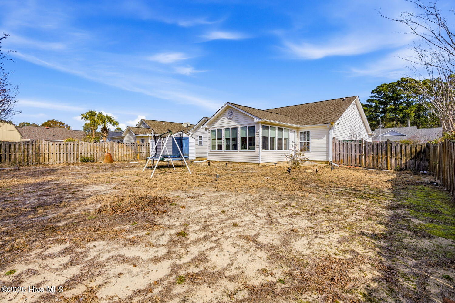 100554974 | Photo 23