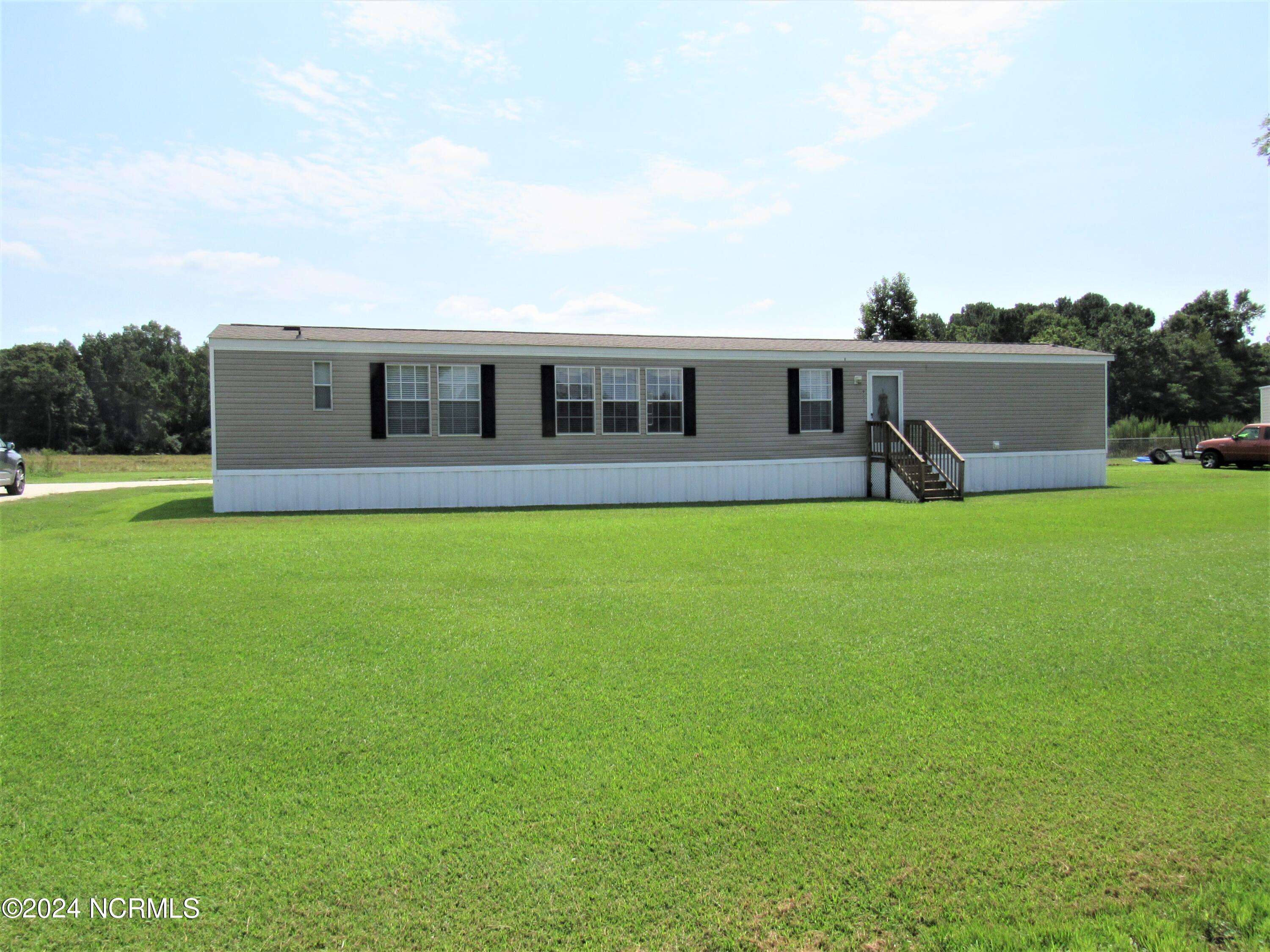 Property at 900 Nc 241